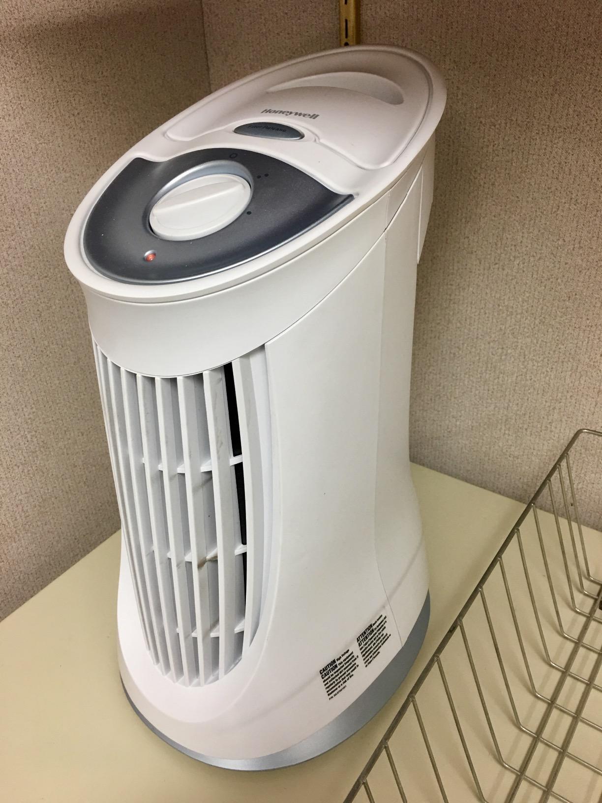 Honeywell HFD-010 QuietClean Compact Tower Air Purifier with Permanent Washable Filter customer photo 2