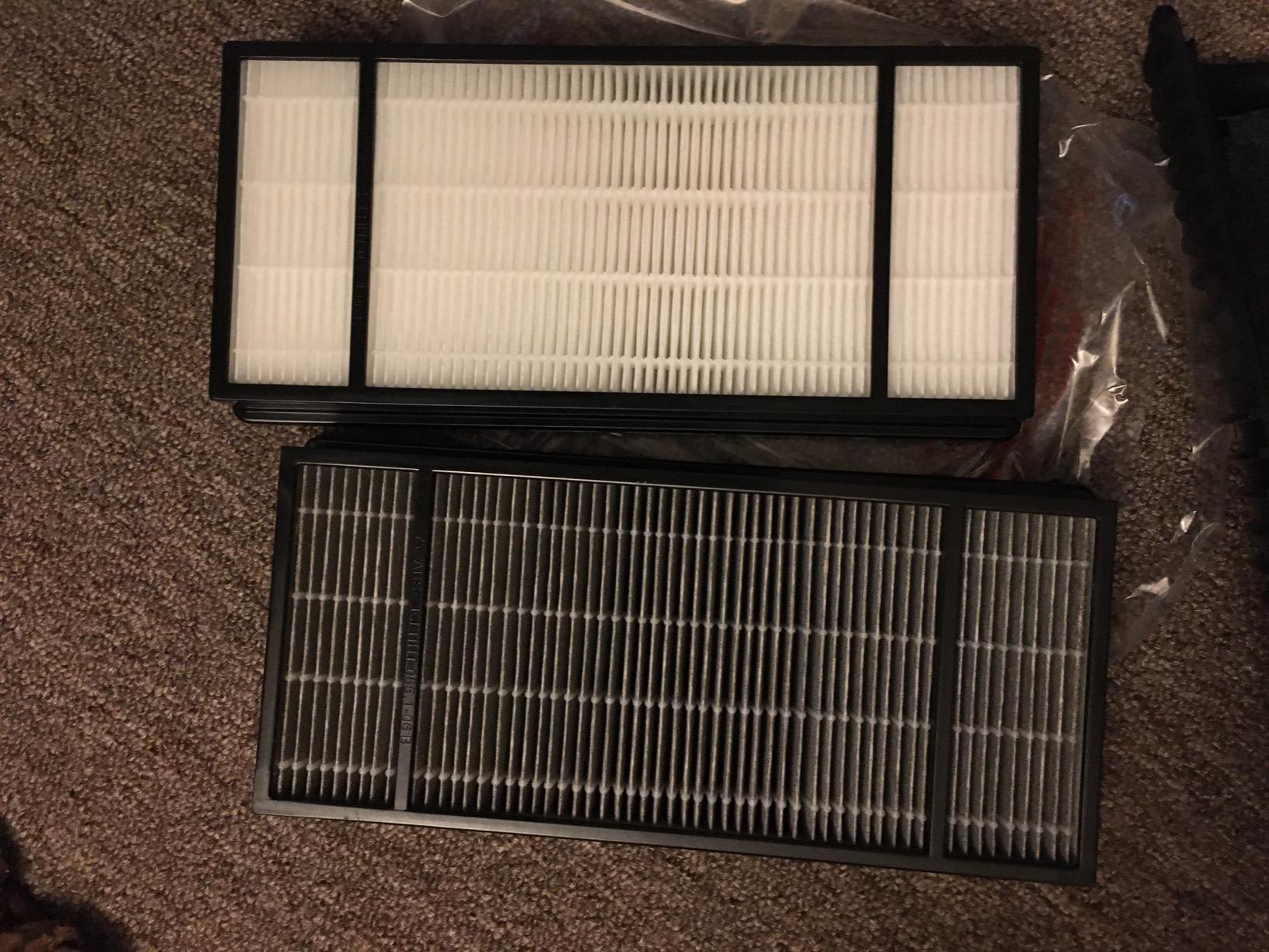 Honeywell HRF-H1 HEPA Air Purifier Filter H, 1-Pack | For HPA050/150, HPA060 & HPA160 Series, Airborne Allergen Air Filter Targets Wildfire/Smoke, Pollen, Pet Dander, and Dust customer photo 1