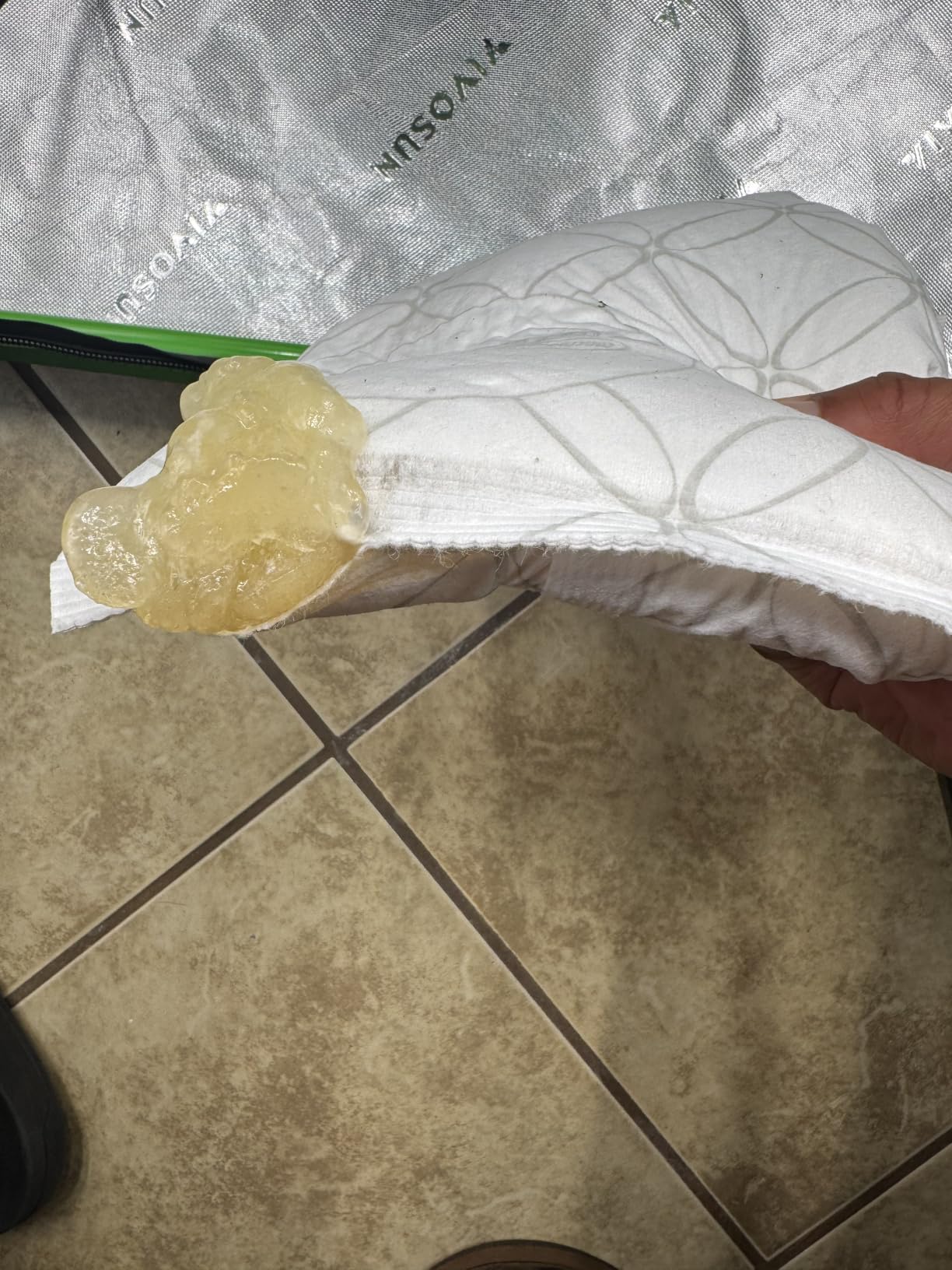 Concrobium Moisture Grabbers Pouch, 27.6 oz, Moisture Absorber for Closets, Basements and Bathrooms, Helps Reduce Dampness and Musty Odors customer photo 2