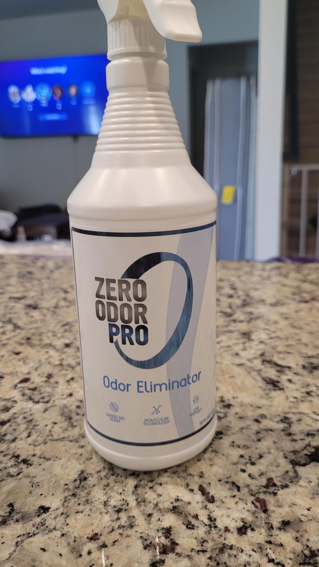 Zero Odor Pro Commercial Strength Odor Eliminator, Room Deodorizer and Air Freshener, Trigger Spray, 32 oz, White/Blue customer photo 2