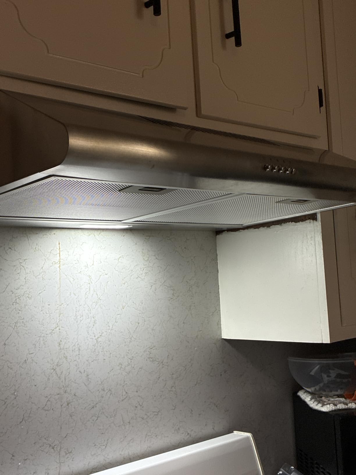 COSMO COS-5MU30 30 in. Delta Collection Ducted Under Cabinet Range Hood, Button Controls, Reusable Filters, LED Lights, Stainless Steel customer photo 1