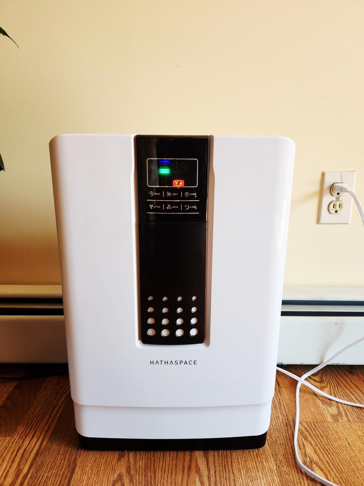 HATHASPACE HSP001 True HEPA Air Purifier | True HEPA Air Purifier for Home - Removes 99.9% of Dust, Smoke, Pet Dander & Odors, Covers Up to 700 Sq Ft customer photo 1