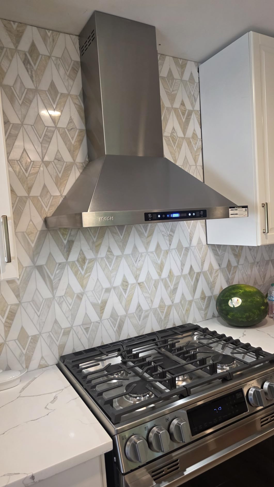 IKTCH 30-inch Wall Mount Range Hood 900 CFM Ducted/Ductless Convertible, Kitchen Chimney Vent Stainless Steel with Gesture Sensing & Touch Control Switch Panel, 2 Pcs Adjustable Lights(IKP02-30'') customer photo 1