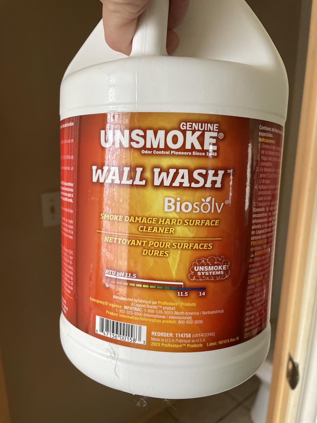 Wall Wash with Biosolv, Multipurpose Degreaser for Walls and Smoke Damage, Hard Surface Cleaner, 1-Gal Bottle customer photo 1