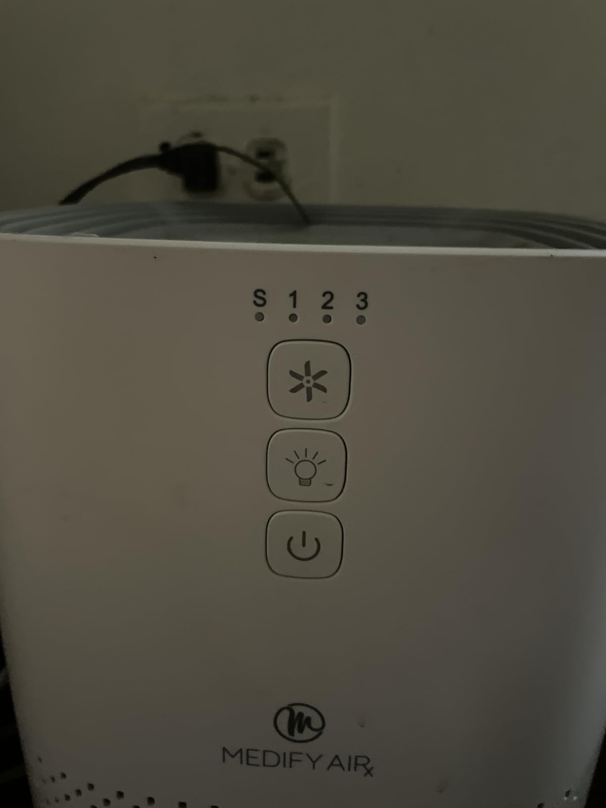 Medify MA-14 Air Purifier with HEPA Filter | 470 ft² per Hour for Smoke, Odors, Pollen, Pets | Removal to 0.3 Microns | White, 2-Pack customer photo 2