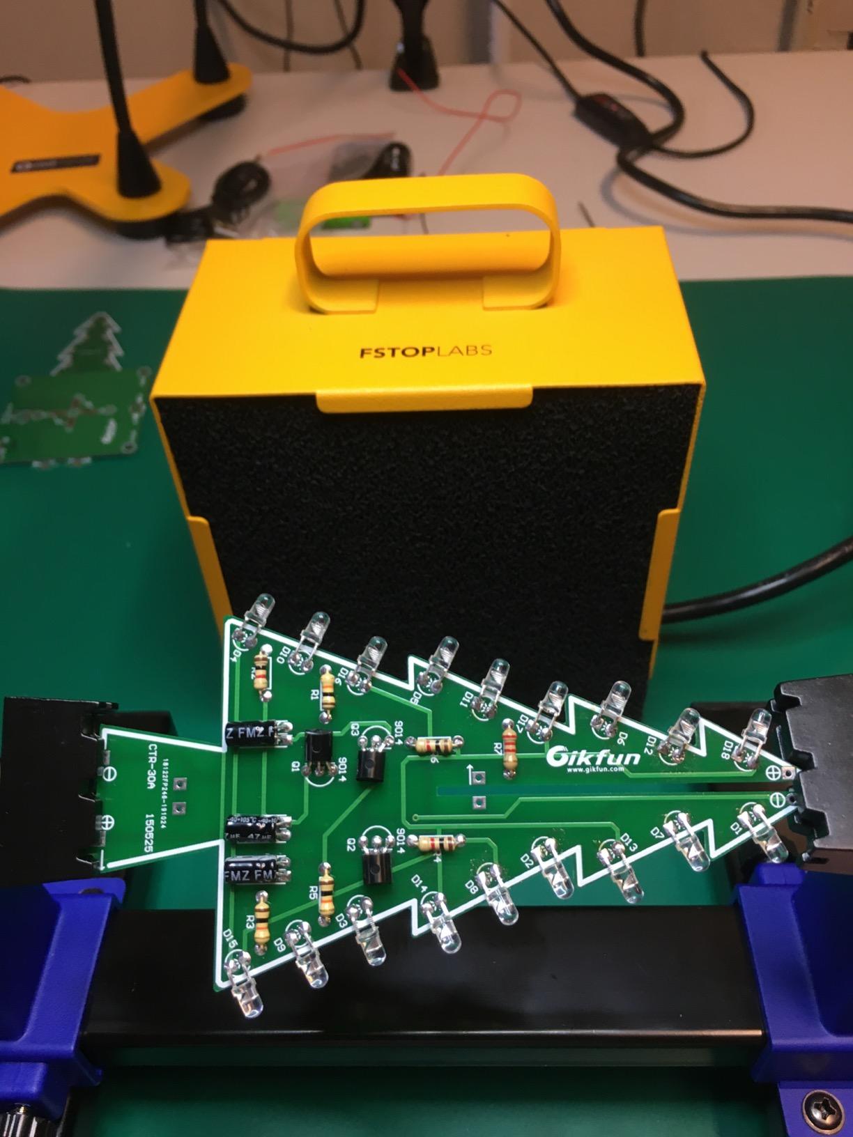 KOTTO Solder Smoke Absorber Remover Fume Extractor Smoke Prevention Absorber DIY Working Fan for Soldering Station (Yellow) customer photo 2