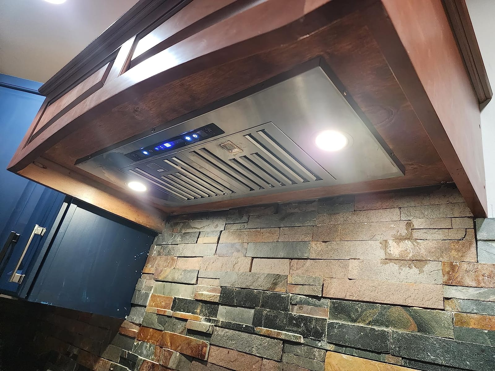IKTCH 30 inch Insert Range Hood 900 CFM, Ducted/Ductless Vent Hood customer photo 1