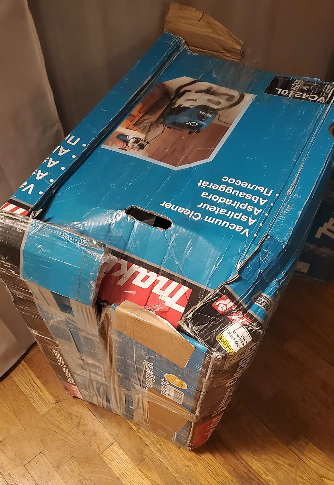 Makita VC4210L 11 Gallon Wet/Dry HEPA Filter Dust Extractor/Vacuum customer photo 2