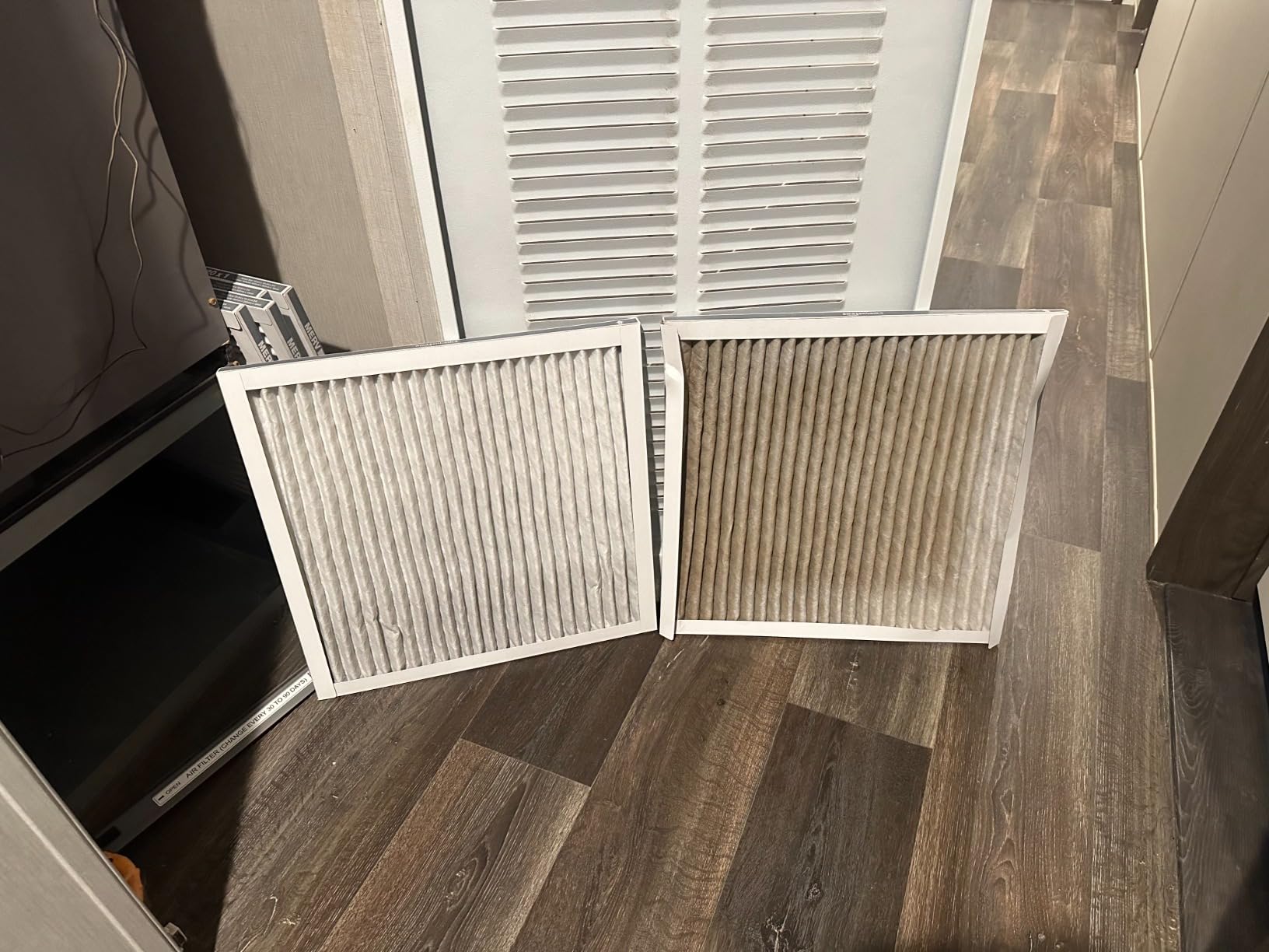 Amazon Basics 20x20x1 Air Filter 6-Pack, MERV 11 AC Furnace Filters, Dust, Pet, Allergen Control, Electrostatic (Actual Size: 19.75 x 19.75 x .75) customer photo 2