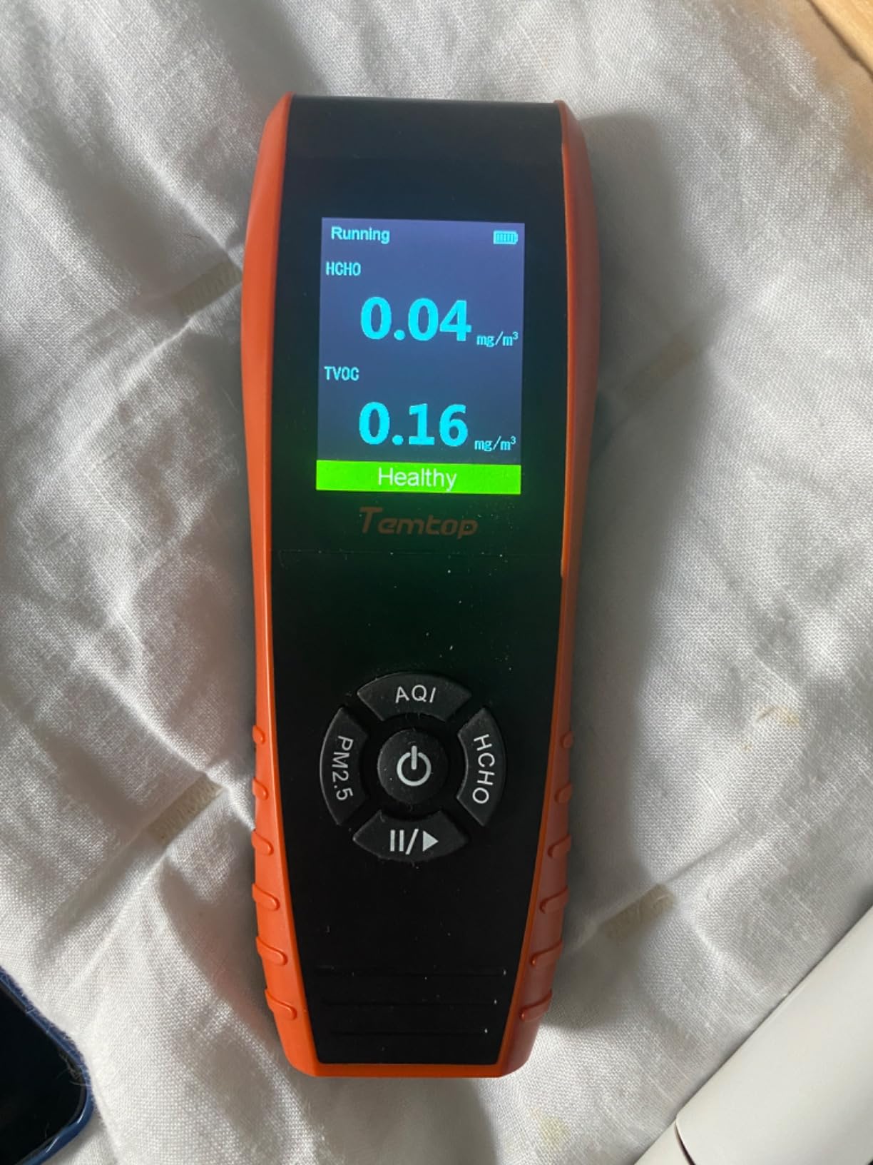 Temtop Air Quality Monitor PM2.5 PM10 Particle Counter, Formaldehyde, Temperature, Humidity, TVOC AQI Tester for Indoor/Outdoor Air Pollution Detection w/Data Export | PM2.5 PM10 Particle Counter, Formaldehyde, TVOC, Temperature & Humidity, AQI Tester with Data Export customer photo 2