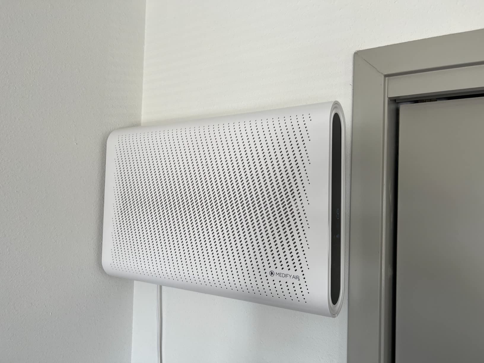 Medify MA-35 Air Purifier with HEPA Filter | 1,280 ft² Coverage in 1hr for Allergens, Smoke, Wildfires, Odors, Pollen, Pet Dander | Quiet Removal to 0.3 Microns | White, 1-Pack customer photo 1