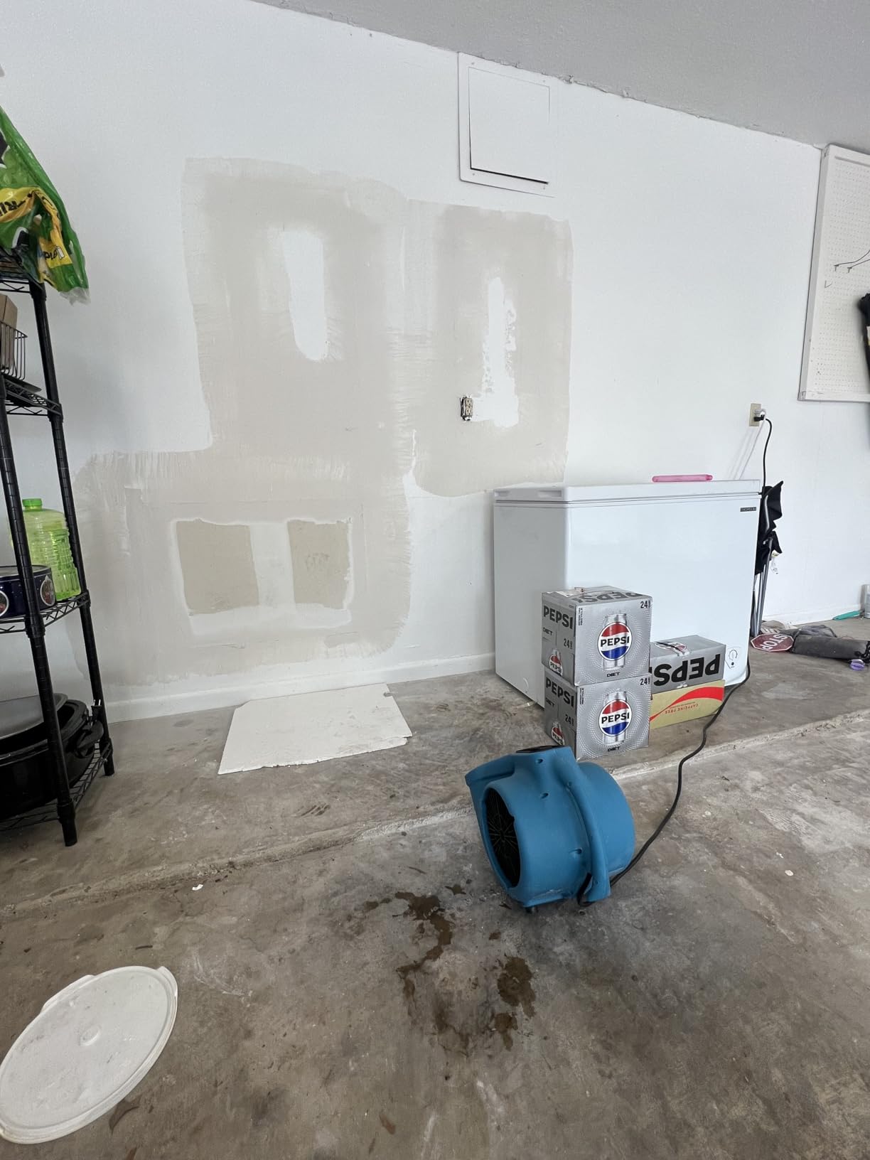 XPOWER P-230AT Mini Mighty 1/4 HP 925 CFM Centrifugal Air Mover, Carpet Dryer, Floor Fan, Blower, Stackable, Daisy Chain, for Water Damage Restoration, Janitorial, Plumbing, Home Use customer photo 2