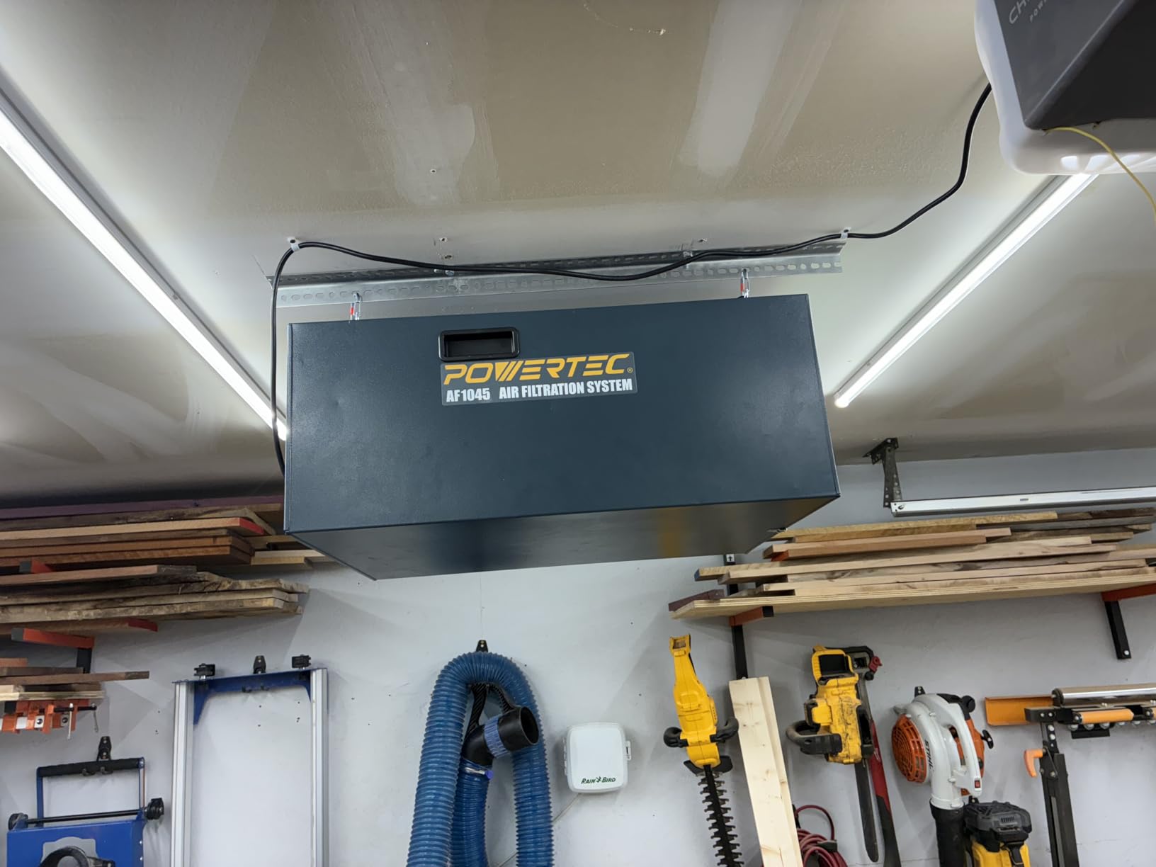 POWERTEC AF1045 3-Speed Remote Controlled Air Filtration System (655/875/1060 CFM), Hanging Air Filter for Woodworking & Dust Collector, Air Purifier for Garage & Workshop customer photo 1