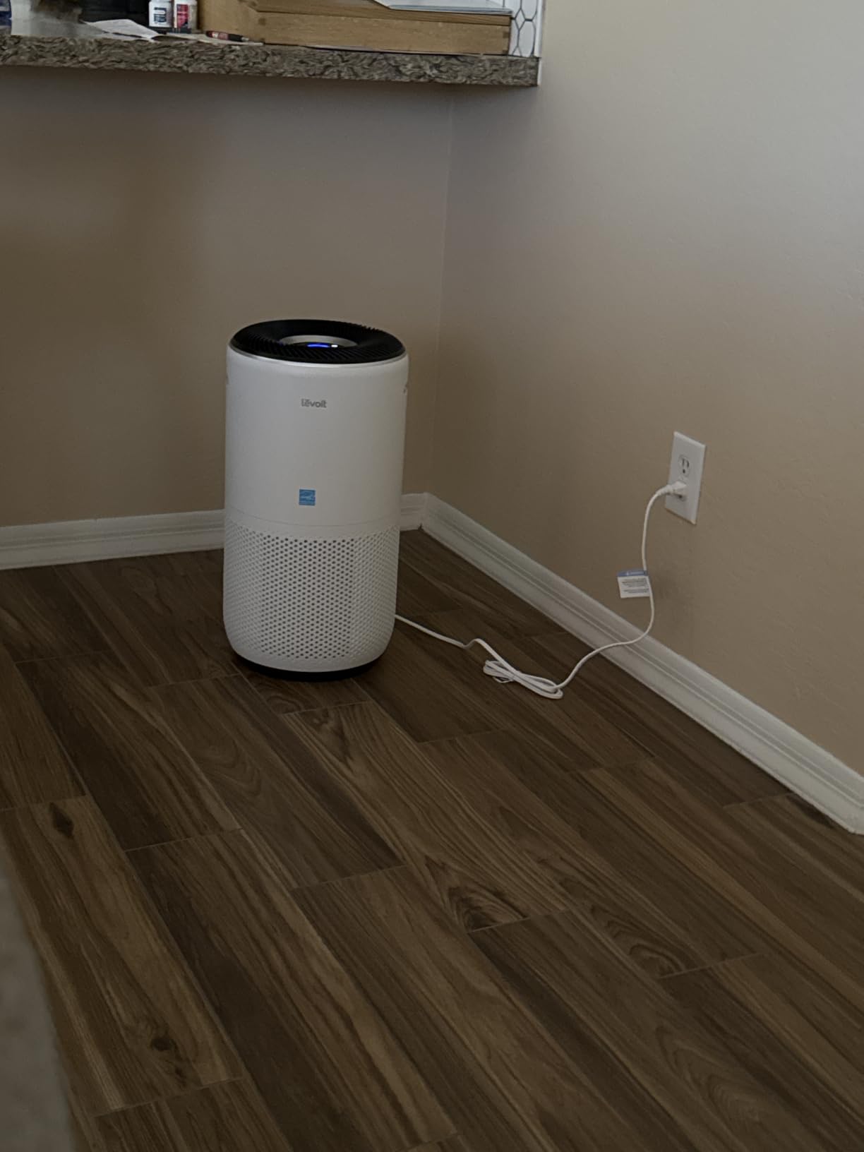 LEVOIT Smart Air Purifiers for Home Large Room Up to 1733 Ft² Core 400S-P | HEPA Sleep Mode, AHAM VERIFIDE, Auto Mode, Air Quality Monitor, 3-in-1 Filter For Pet Allergy, Smoke, Dust, ChildLock, White customer photo 2