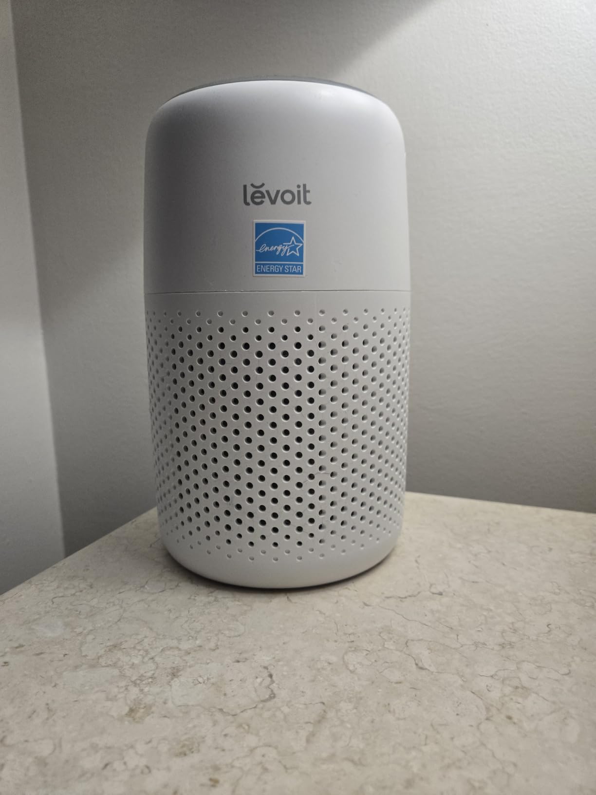 Levoit Air Purifiers for Bedroom Home Pets Dorm Room, Small Air Purifiers | Filter Cleaner with Fragrance Sponge, Filters Smoke, Allergens, Pet Dander, Odor, Dust, Office, Desktop, Core Mini-P, White customer photo 1