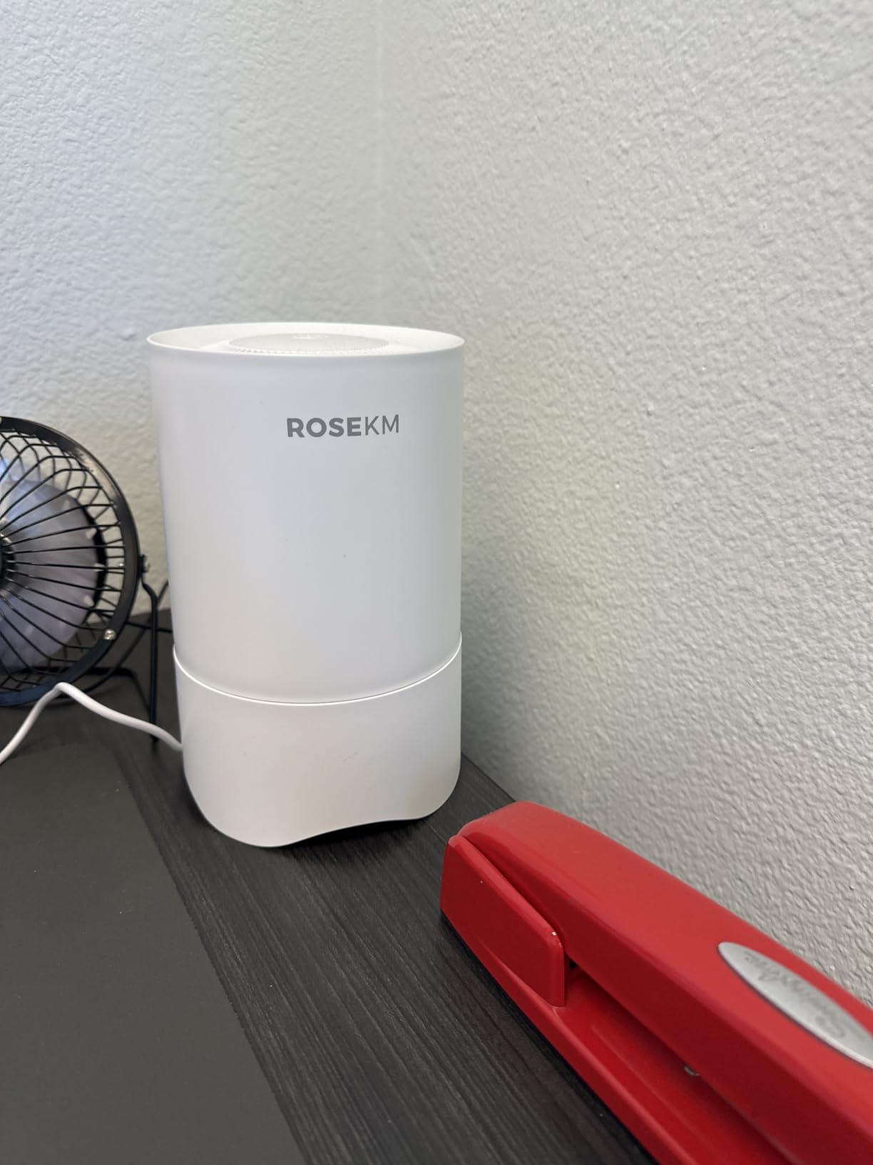 Rosekm Small Air Purifier for Home Bedroom, Personal Desk Mini Air Purifier, Room Hepa Air Purifier Fresheners Cleaner for Dorm, Pets, Smoke, Desktop, Office (White) customer photo 1
