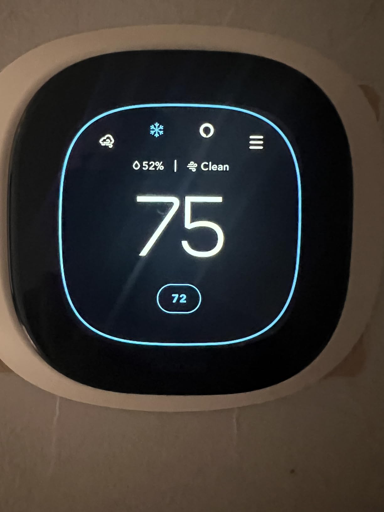 ecobee Smart Thermostat Premium - WiFi, Siri & Alexa Built-In, Smart Sensor customer photo 1