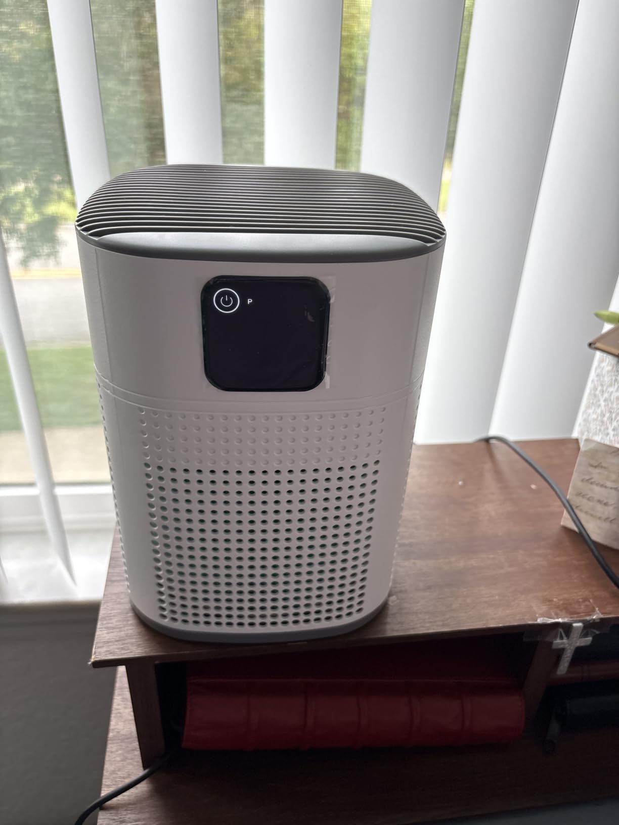 Air Purifiers for Bedroom, Honeyuan H13 HEPA Air Purifier for Home Large Room 1095 sqft, Air purifiers with 360°Air Intake, 3 Fan Speeds, 3-Stage Filtration, White customer photo 2
