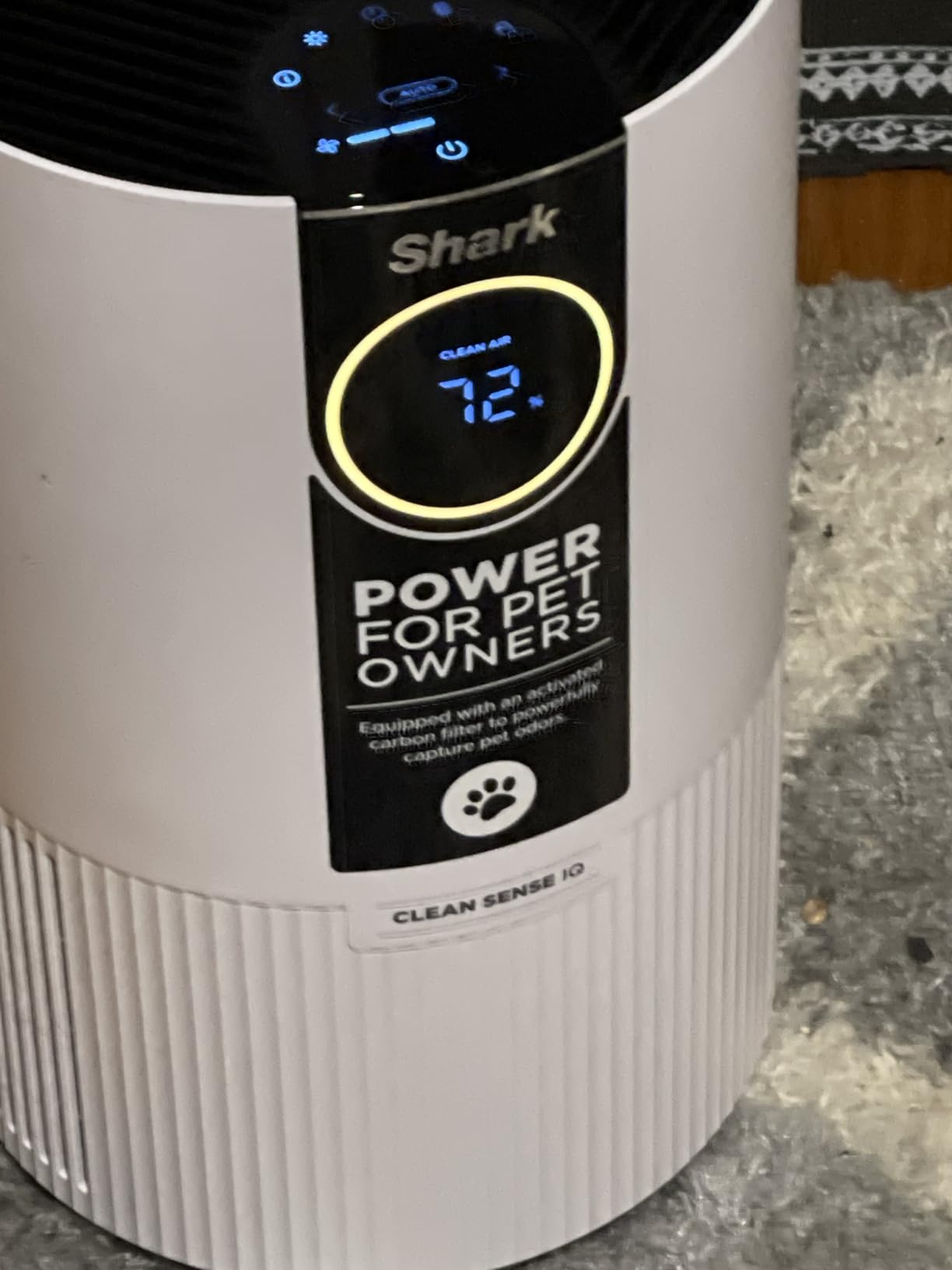 Shark Clean Sense Air Purifier with Pet Filter, HP102PET, White | For Homes with Pets, Small Room Coverage up to 500 Sq Ft, HEPA-Exceeding Filter, Captures, Pet Dander, Dust, Odor, and More customer photo 1