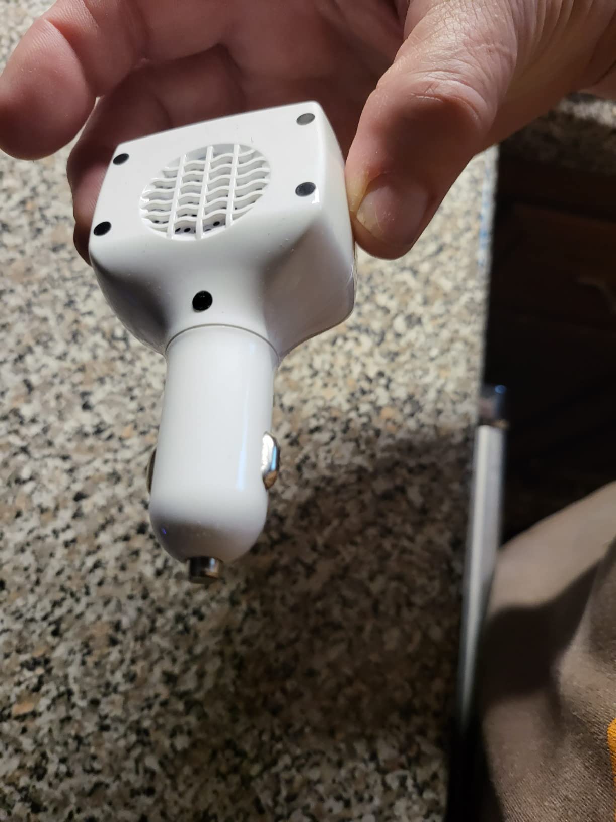 Micro3 Ozone Generator Air Purifier for Cars, Trucks, RVs, UTVs, Boats | Car Odor Eliminator to Deodorize and Remove Smoke, Pet, and Musty Odors (White) customer photo 1