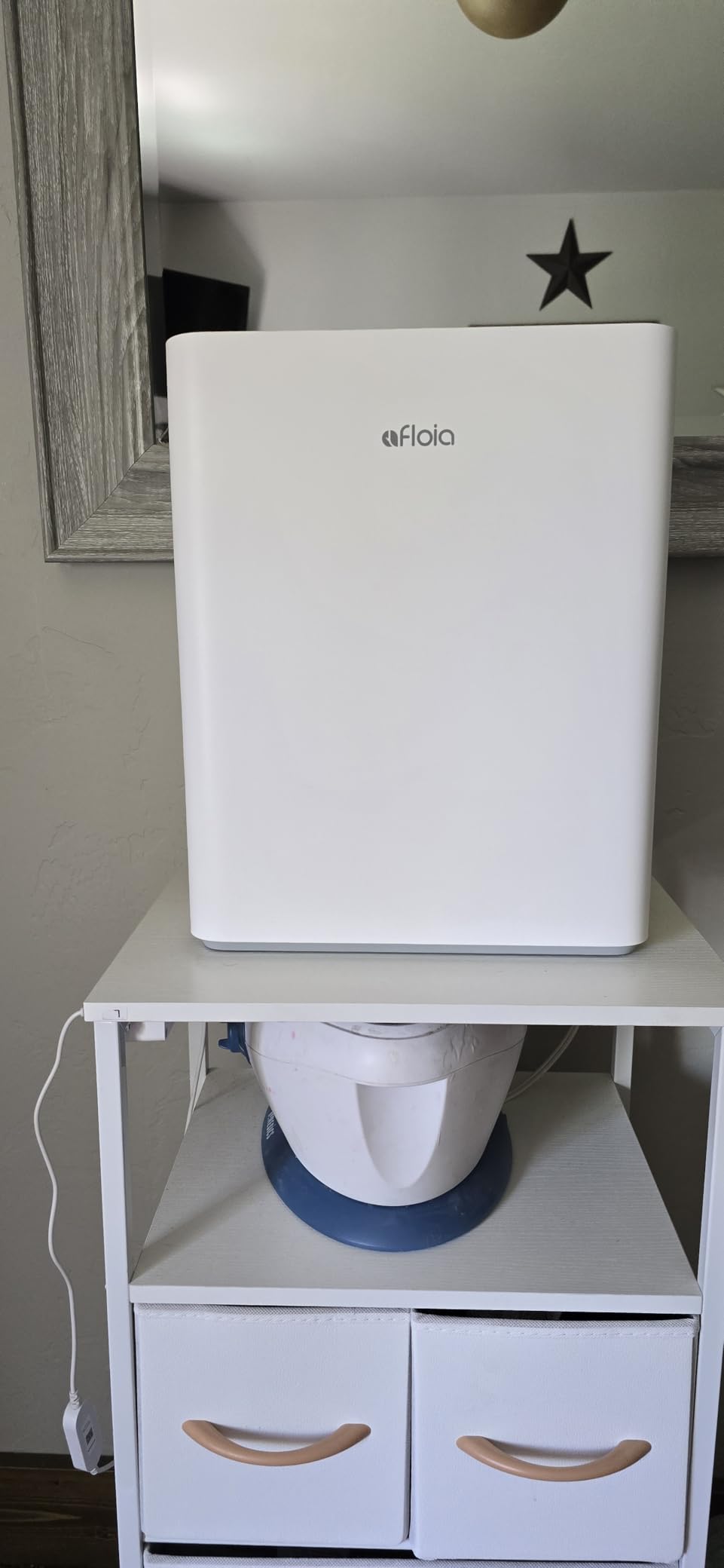Afloia Air Purifier for Large Rooms Up to 2,000 Sq. Ft. with PM2.5 Display | 4-Stage HEPA Filter, Washable Pre-Filter, Ideal for Bedrooms, Helps Capture Pet Dander, Pollen, Dust, And Smoke customer photo 2