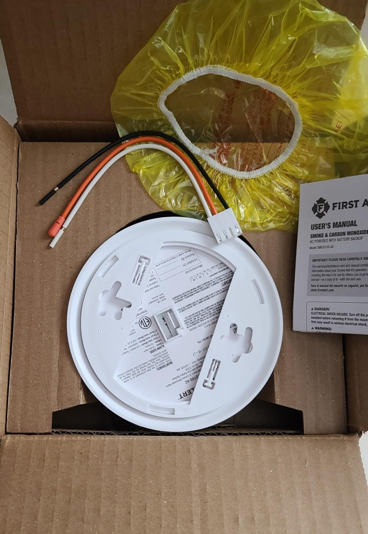 First Alert Hardwire Combination Smoke & Carbon Monoxide Alarm | SMICO100-AC, 9V Battery Backup customer photo 1
