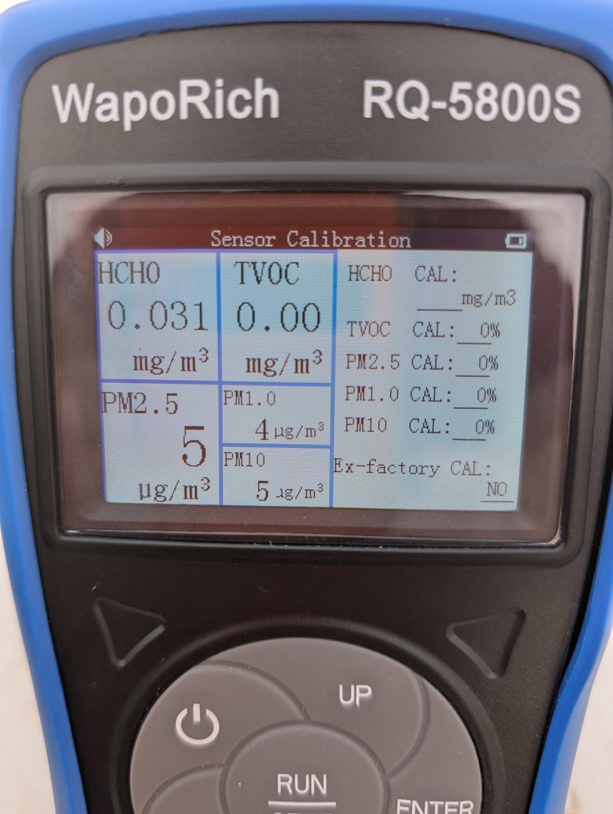 Air Quality Monitor Dust Particle Counter, High Sensitivity 3-Channel PM0.3/2.5/10 um Temperature and Humidity Monitor/USB Recharge Data Transfer/Storage Pollution Monitor customer photo 1