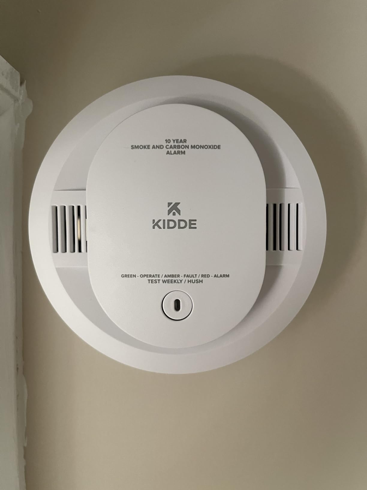 Kidde Smoke & Carbon Monoxide Detector, 10-Year Battery, 30CUD10, 1 Pack | No Battery Replacements or Low Battery Chirps, 2-in-1 Detection, LED Status Lights, Ideal for Homes & Apartments customer photo 1
