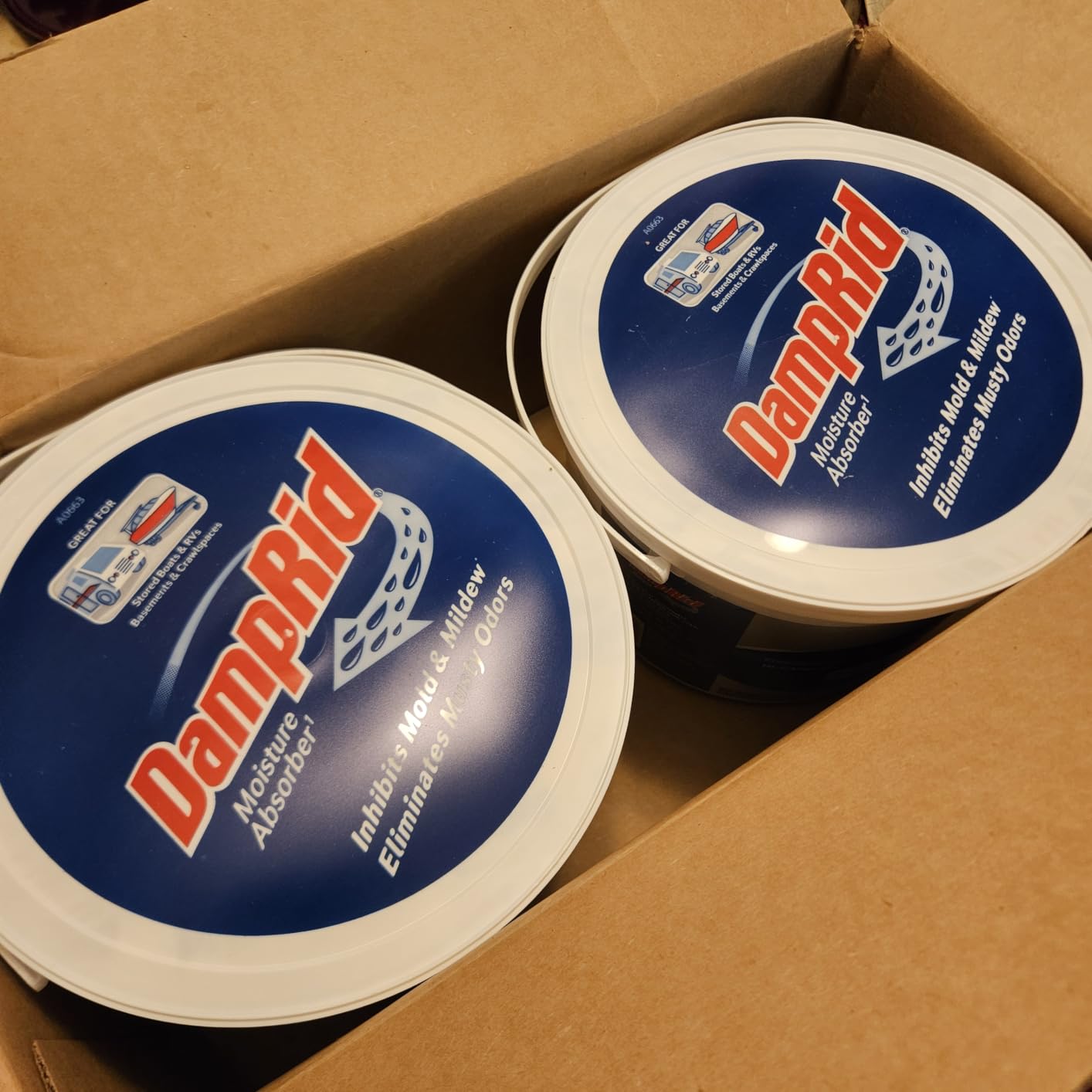 DampRid Hi-Capacity Fragrance Free Absorber Bucket, 2 lb. 15.5 oz. with Detection Strip, 2 Pack customer photo 1