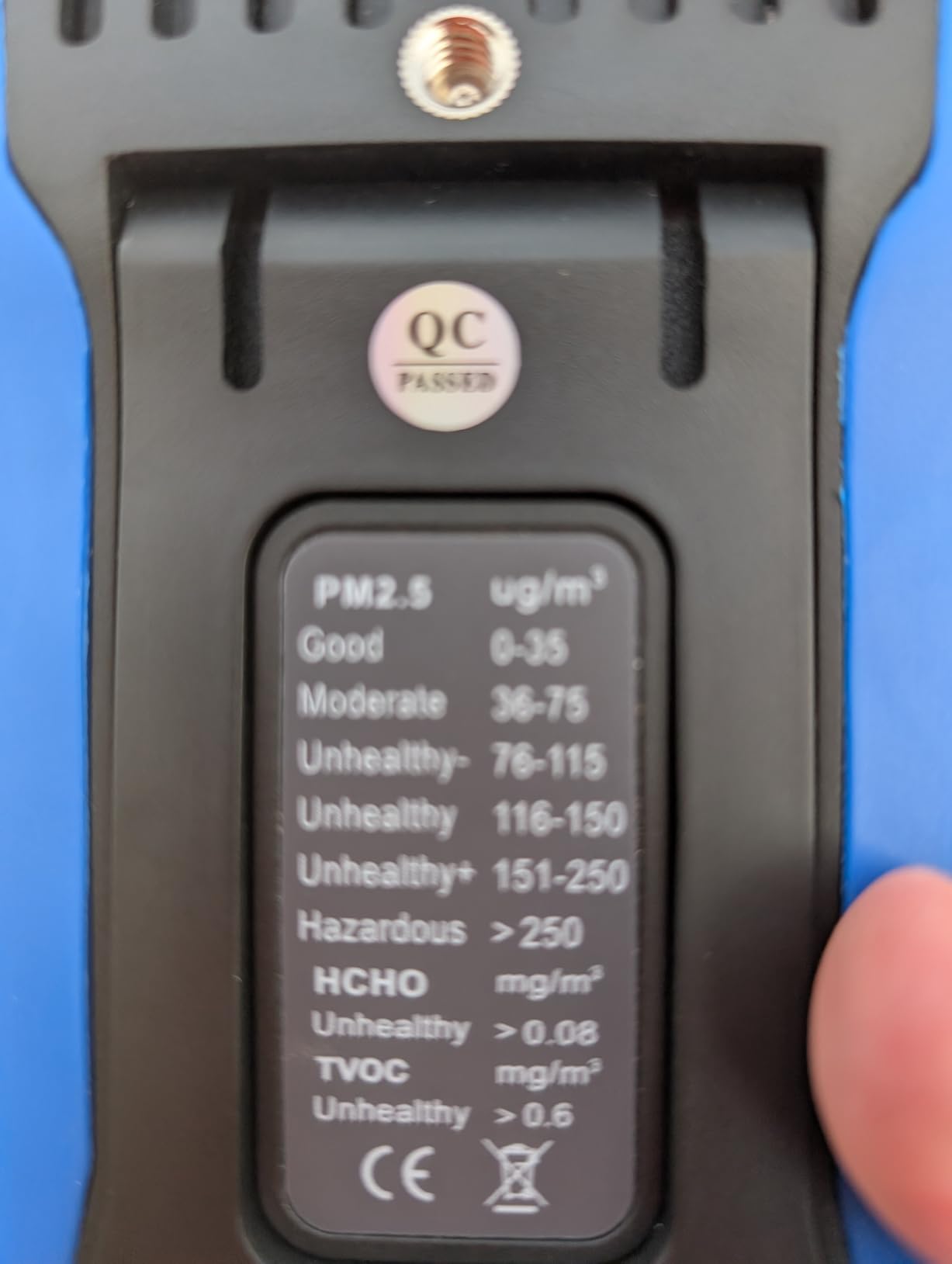 Air Quality Monitor Dust Particle Counter Indoor, Home Air Quality Sensitivity Test 6-Channel Pm0.3/0.5/1.0/2.5/5/10 Um Tester with Temperature/Humidity Monitor/USB Recharge Data Transfer/Storage customer photo 1