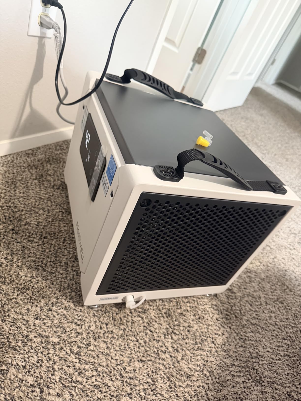 70 Pints Commercial Dehumidifier with Pump, Portable Crawl Space Dehumidifiers for Basement and Home, Energy Star Efficient Certified, Automatic Defrost | MOISWELL Defender ME-7S customer photo 1