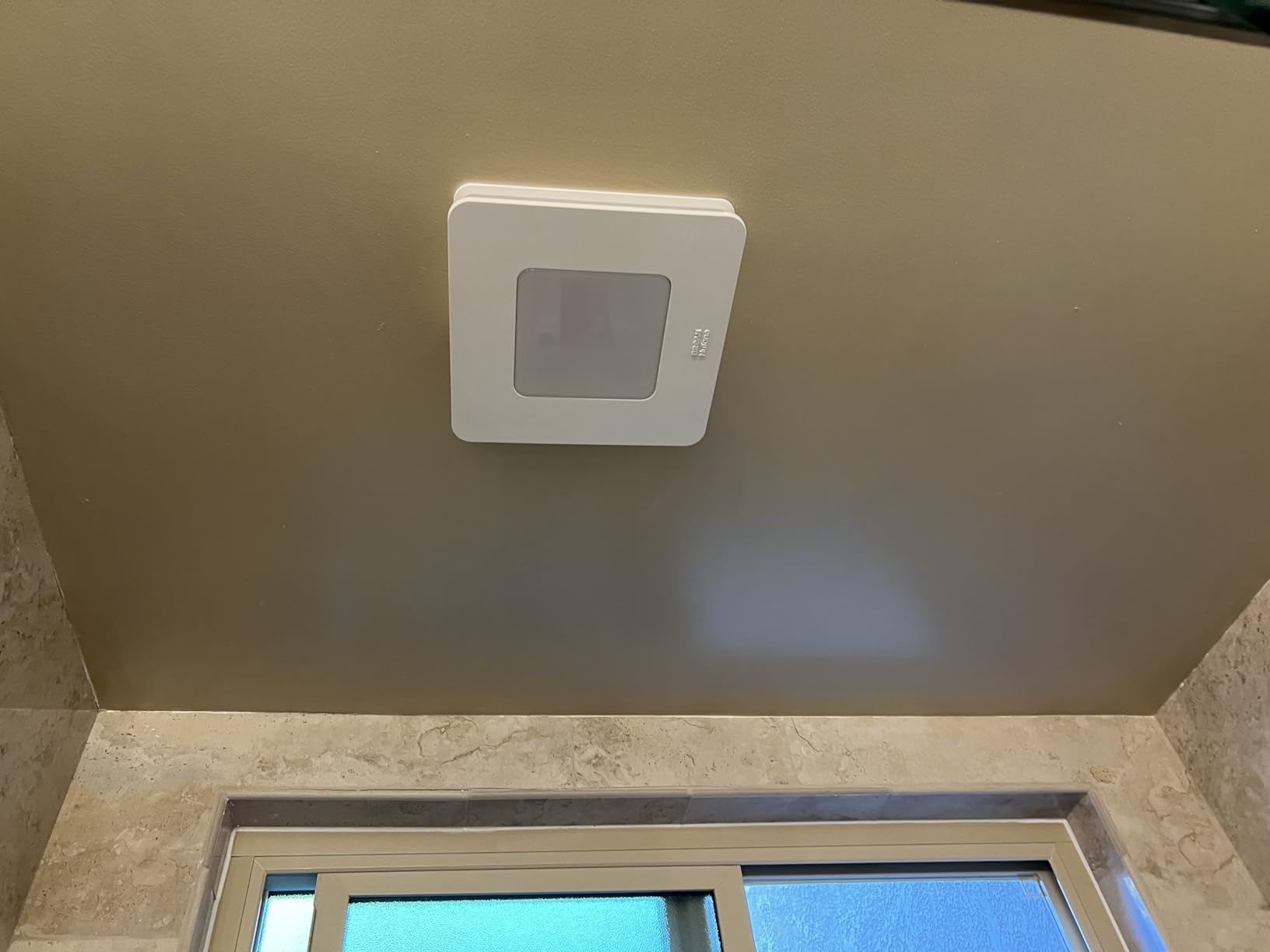 Broan-NuTone Bathroom Exhaust Fan with LED light – Easy Retrofit Without Attic Access, Quiet 1.5 Sones, Effective Ventilation at 80 CFM ENERGY STAR Certified Moisture and Odor Control customer photo 1