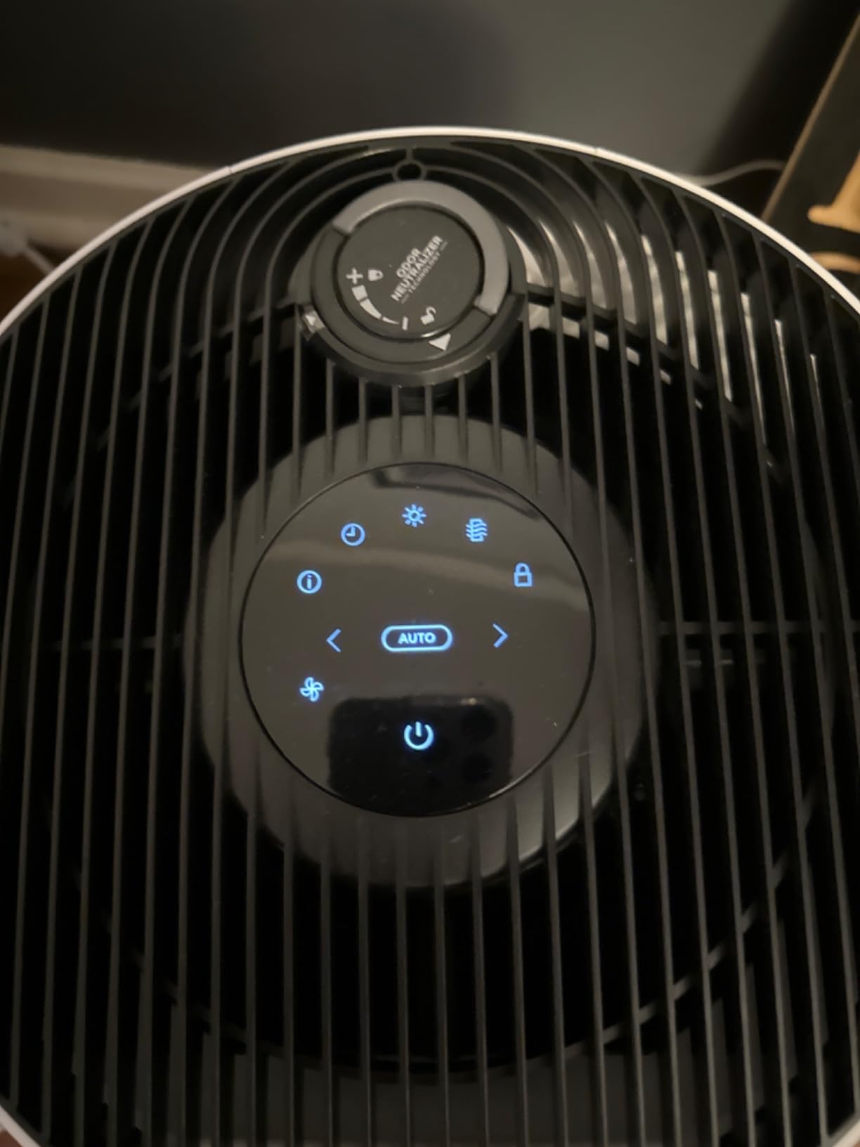 Shark NeverChange Compact Pro Air Purifier, HP071BRN, Winter Fog | For Bedroom, Nursery, Home Office, Dorm, HEPA-Exceeding Filter, Captures Pollutants, Pet Dander, Dust, Odor, Smoke, and More customer photo 2