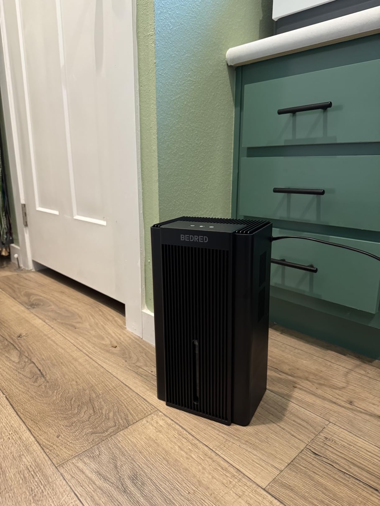 BEDRED Dehumidifier, 95OZ Dehumidifier for Home 1000 sq ft - Quiet with Auto Shut Off, Ideal for Livingroom, Bedroom, Basement customer photo 2