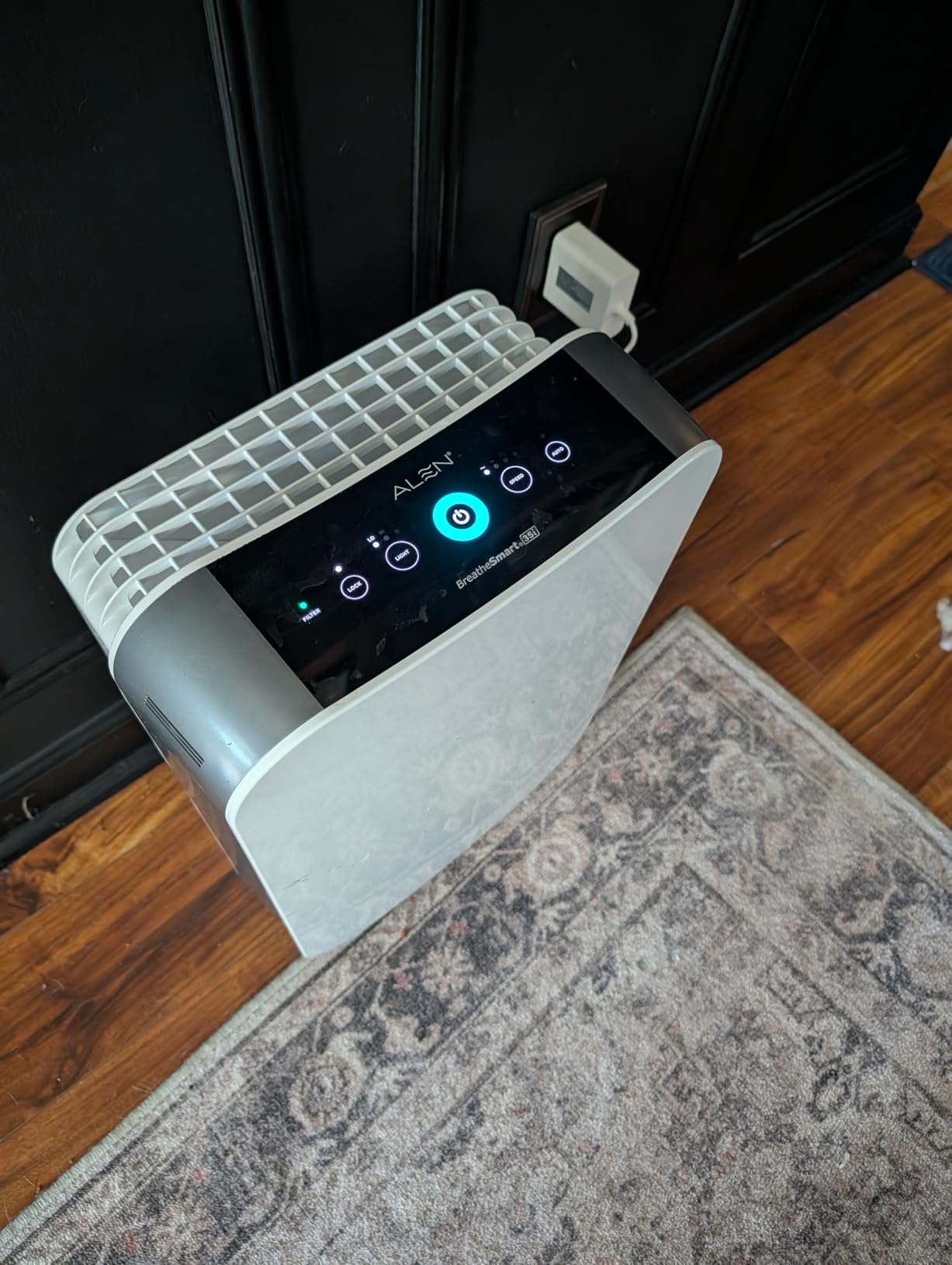 Alen 35i HEPA Air Purifier, Ultimate Filter, Covers 1,400 Sq Ft | For Odors, Mold, Smoke, Dust, Allergens, Viruses, Dander, Pet Fur with True HEPA filter. App to Control & Data customer photo 1
