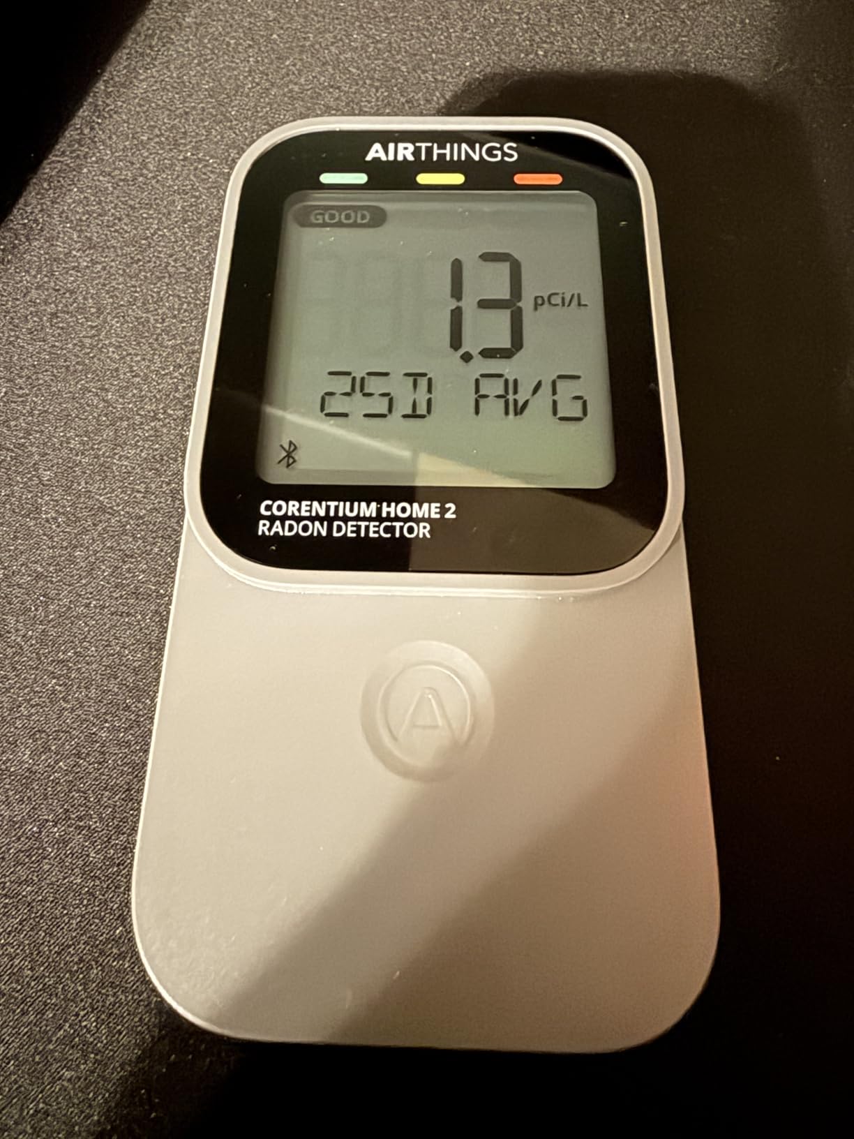 Airthings 325 Corentium Home 2 Smart Digital Radon Detector - Portable and Easy-to-use Radon Testing with Bluetooth connectivity and Humidity & Temperature Sensors customer photo 2