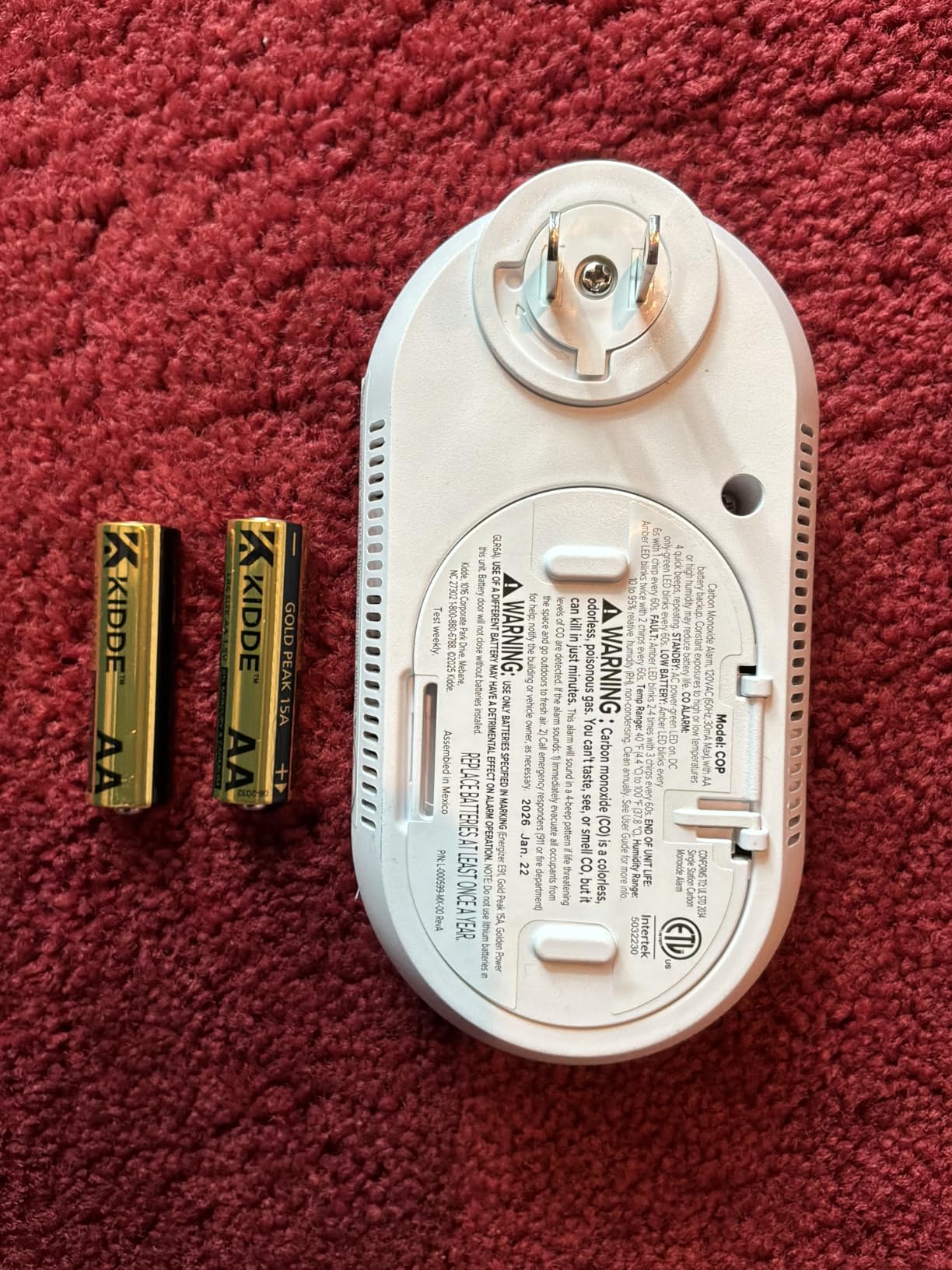 Kidde Carbon Monoxide Detector, Plug-in with AA Battery Backup, 85 dB Alarm, Rotating Plug, LED Status Indicators, 5th Edition customer photo 1