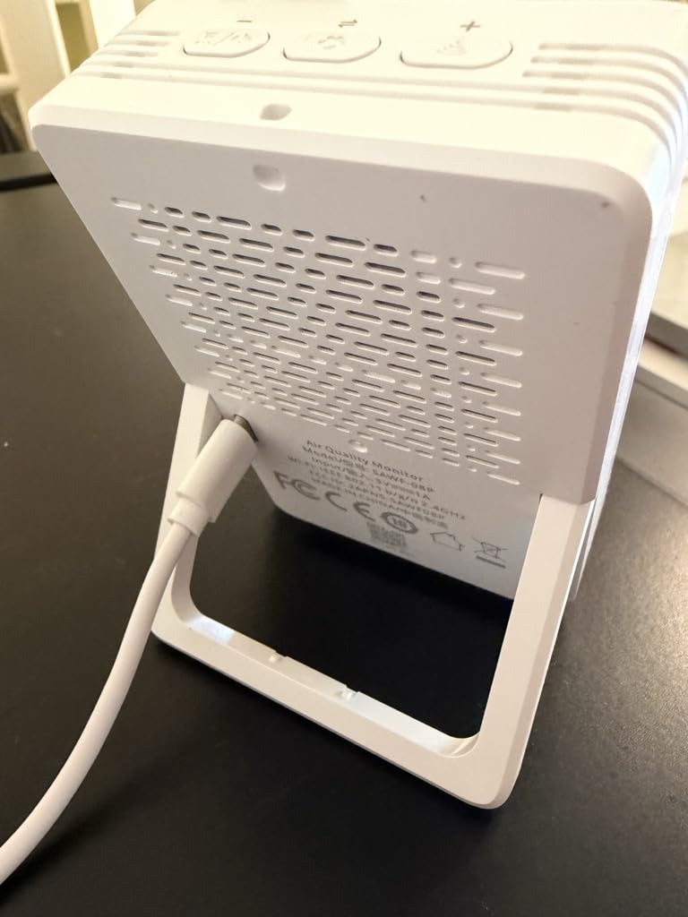 SONOFF AirGuard CO2 SAWF-08P, Smart Indoor Air Quality Monitor, Matter Compatible, 2.4GHz WiFi, CO2 Monitor for CO2/Temp/Humidity, Real-Time Display & Notification customer photo 1