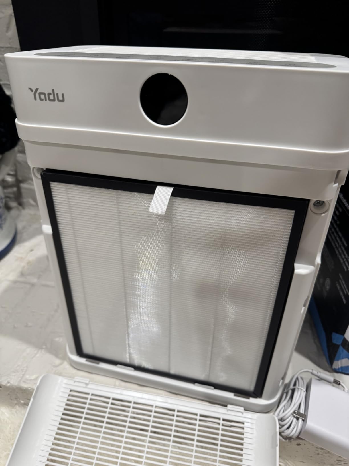 YADU Air Purifier for Home, Large Room | UP to 1,400 sq ft, AQI Display, 18dB Quiet, Double-Sided Filter, HEPA H13, WiFi Control, Pet Hair & Dust & Wildfire Smoke customer photo 2