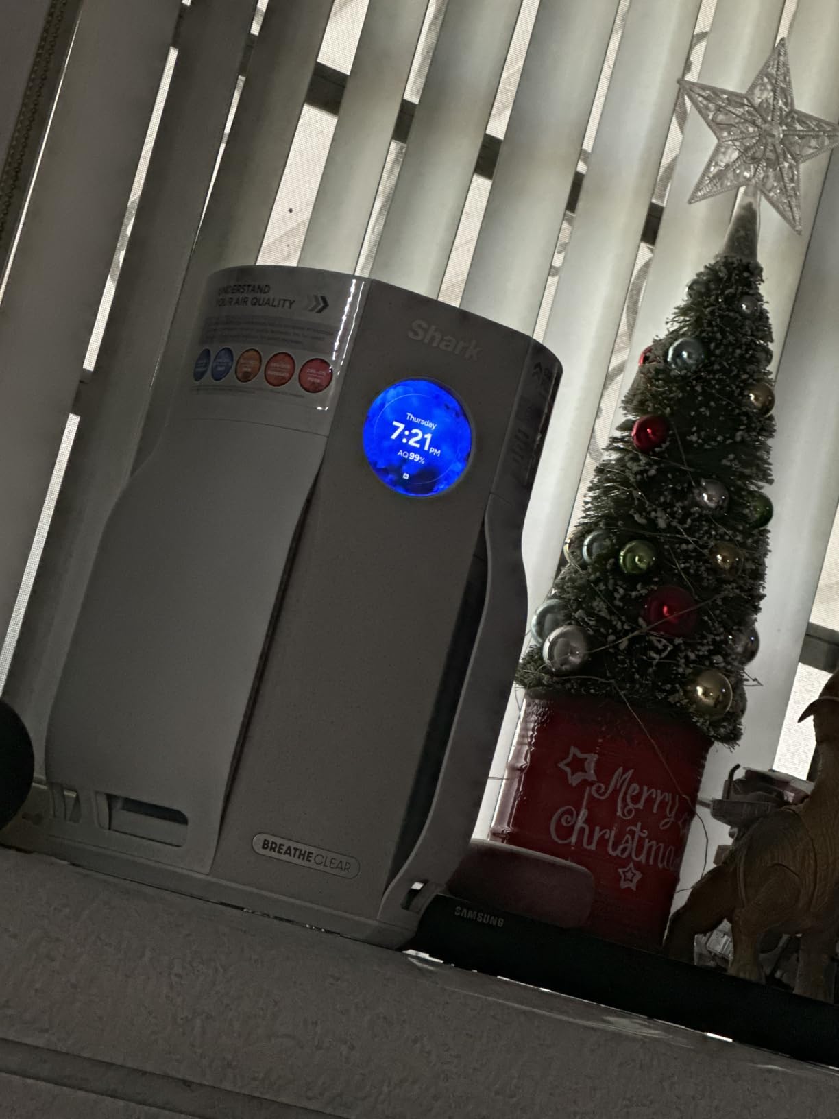 Shark BreatheClear Max Smart Air Purifier, HP362, Dove | For Whole Home or Large Room, Motion Sensing, HEPA-Exceeding in All Modes, No Filter Changes up to 6 Years customer photo 1