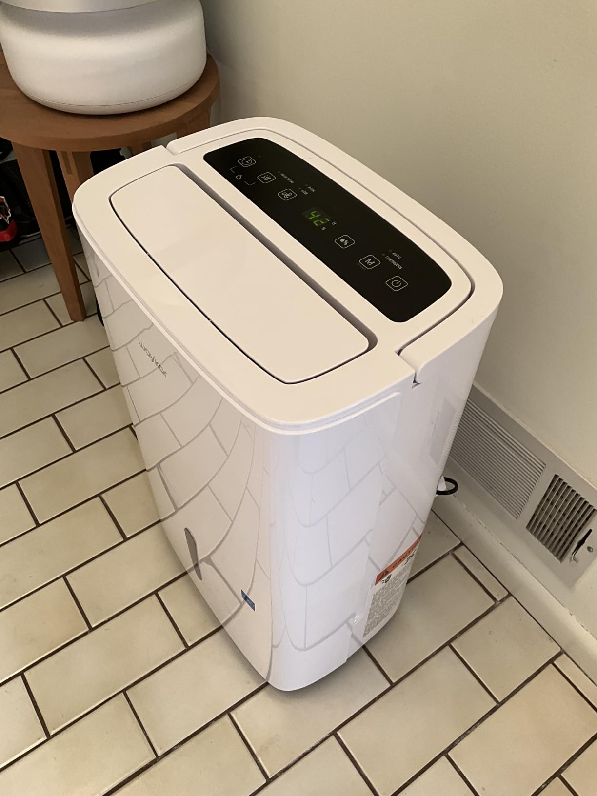 Waykar 34 Pints 2025 Most Efficient Energy Star Dehumidifier for Home & Basement, Ideal for Spaces up to 2,000 Sq. Ft. with Auto or Manual Drainage, 0.62-Gallon Water Tank customer photo 1