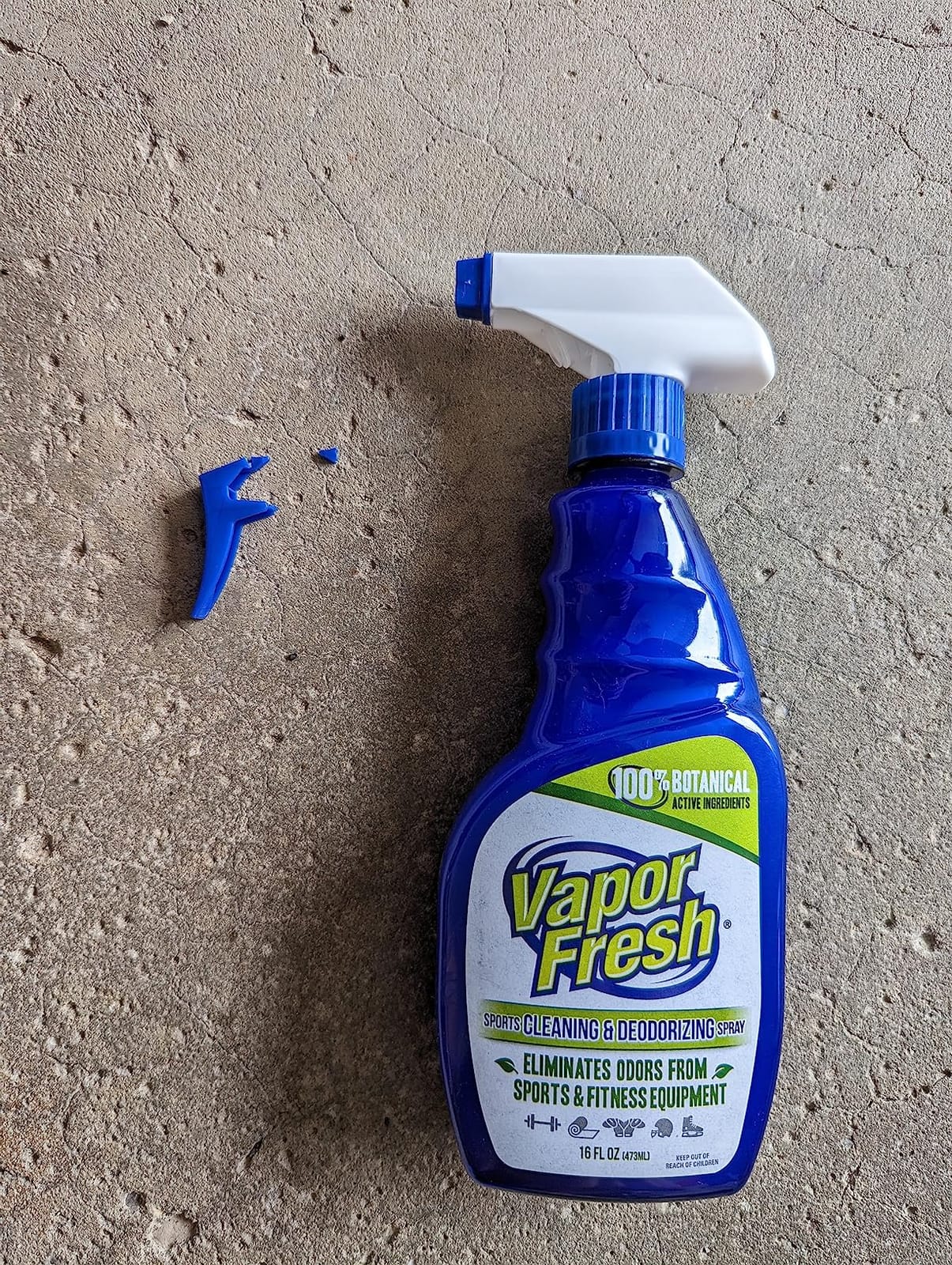 Vapor Fresh Sports Gear Cleaner and Deodorizer Spray, 16oz (1 Pack) customer photo 1