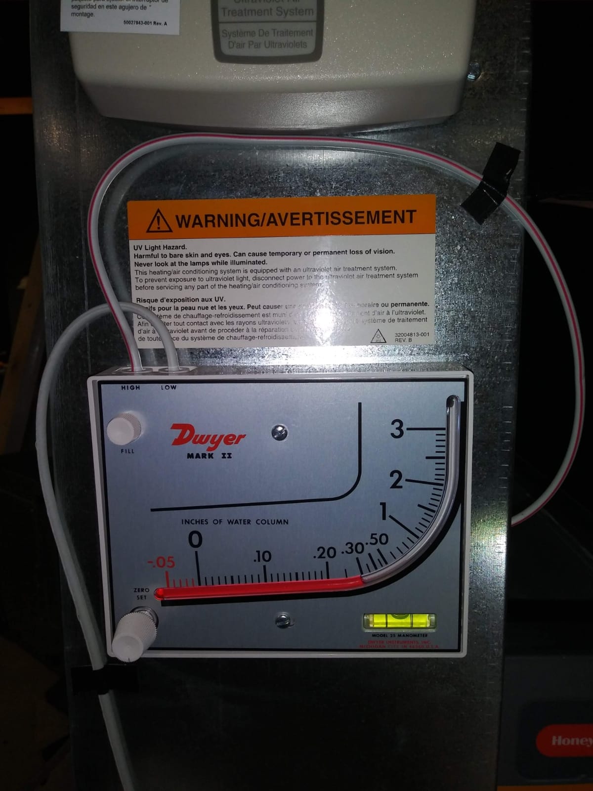 Dwyer® Liquid Filled Wall Mount Manometer, Mark II 25, 0-3