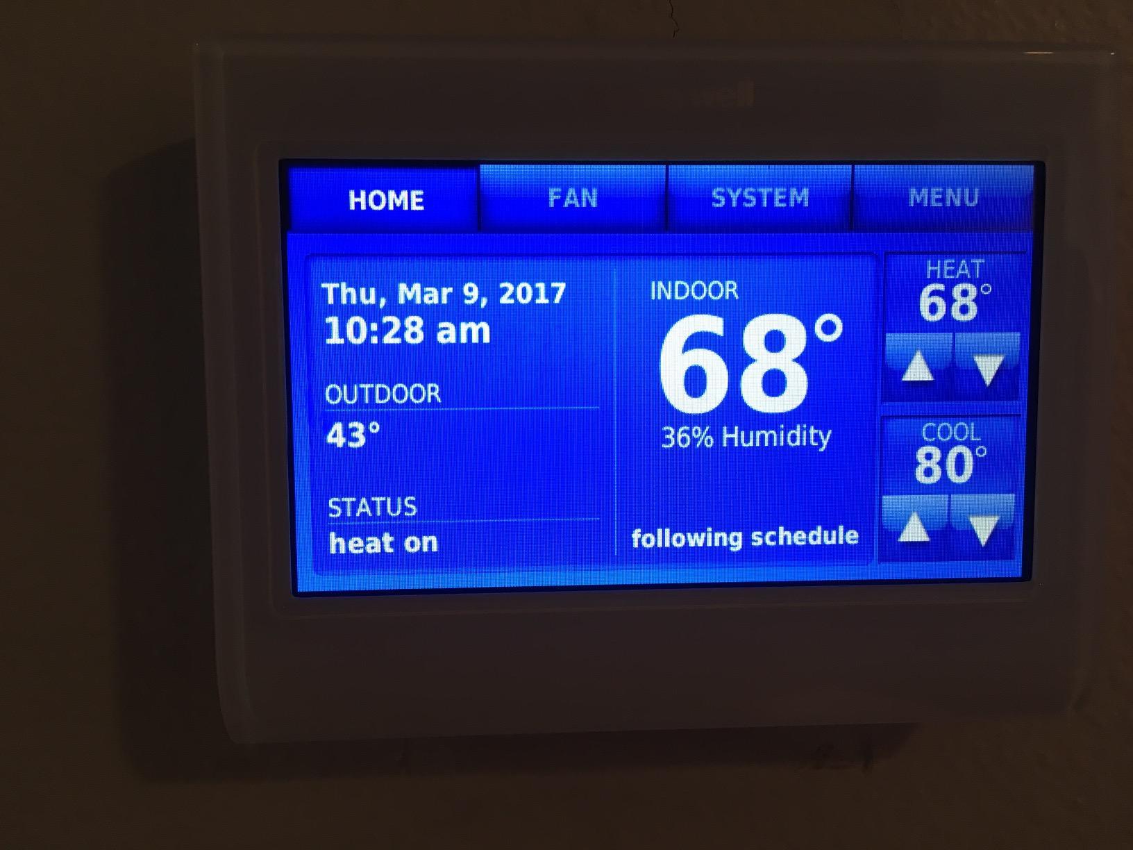 Honeywell YTHX9421R5127WW Prestige IAQ Redlink Internet Gateway Thermostat Kit customer photo 1