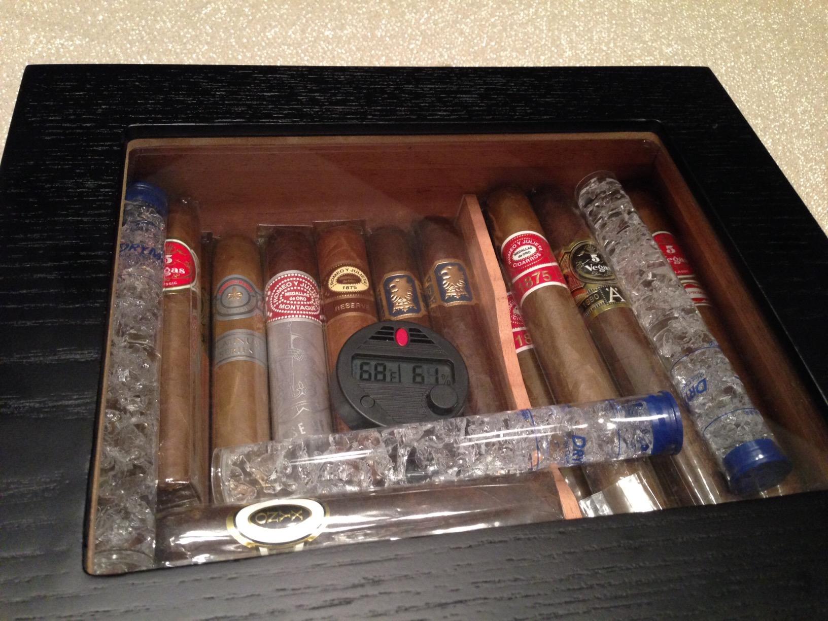 Humidor Humidifier Tubes Set Your Humidor to 70% Humidity (Pack of 2) customer photo 2