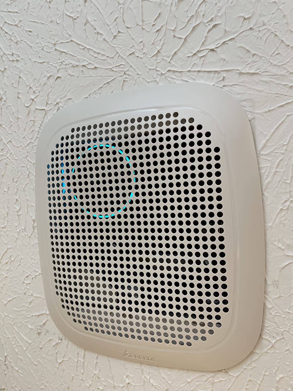 breez Delta BreezIntegrity ITG70BT 70 CFM Exhaust Bath Fan with Bluetooth Speaker customer photo 2