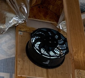 Amtrak Solar 12-Inch Solar Attic Fan with Thermostat – Quiet Waterproof Vent for Garage, Attic, Greenhouse – Plug & Play Cooling System – High-Efficiency Monocrystalline Panel – Made in USA customer photo 1