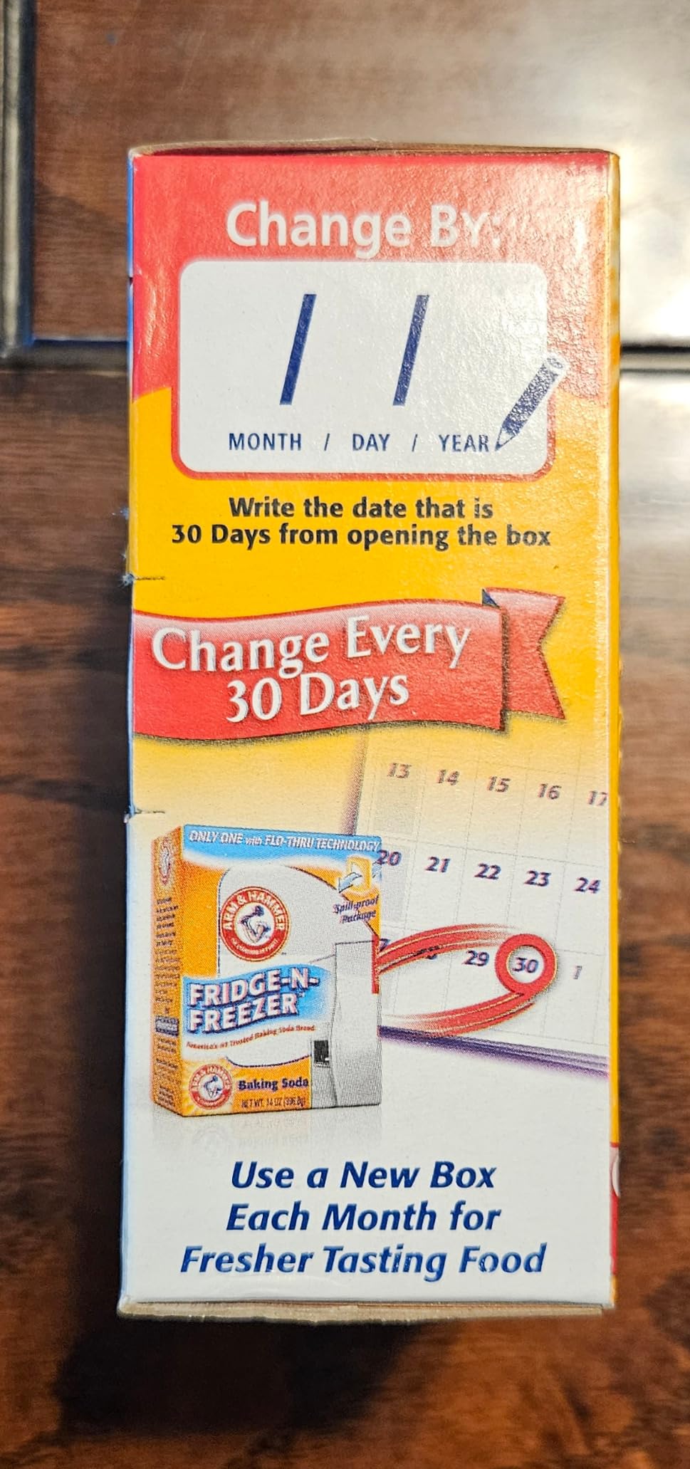 ARM & HAMMER Baking Soda Fridge-n-Freezer Odor Absorber, 14 oz Box customer photo 1