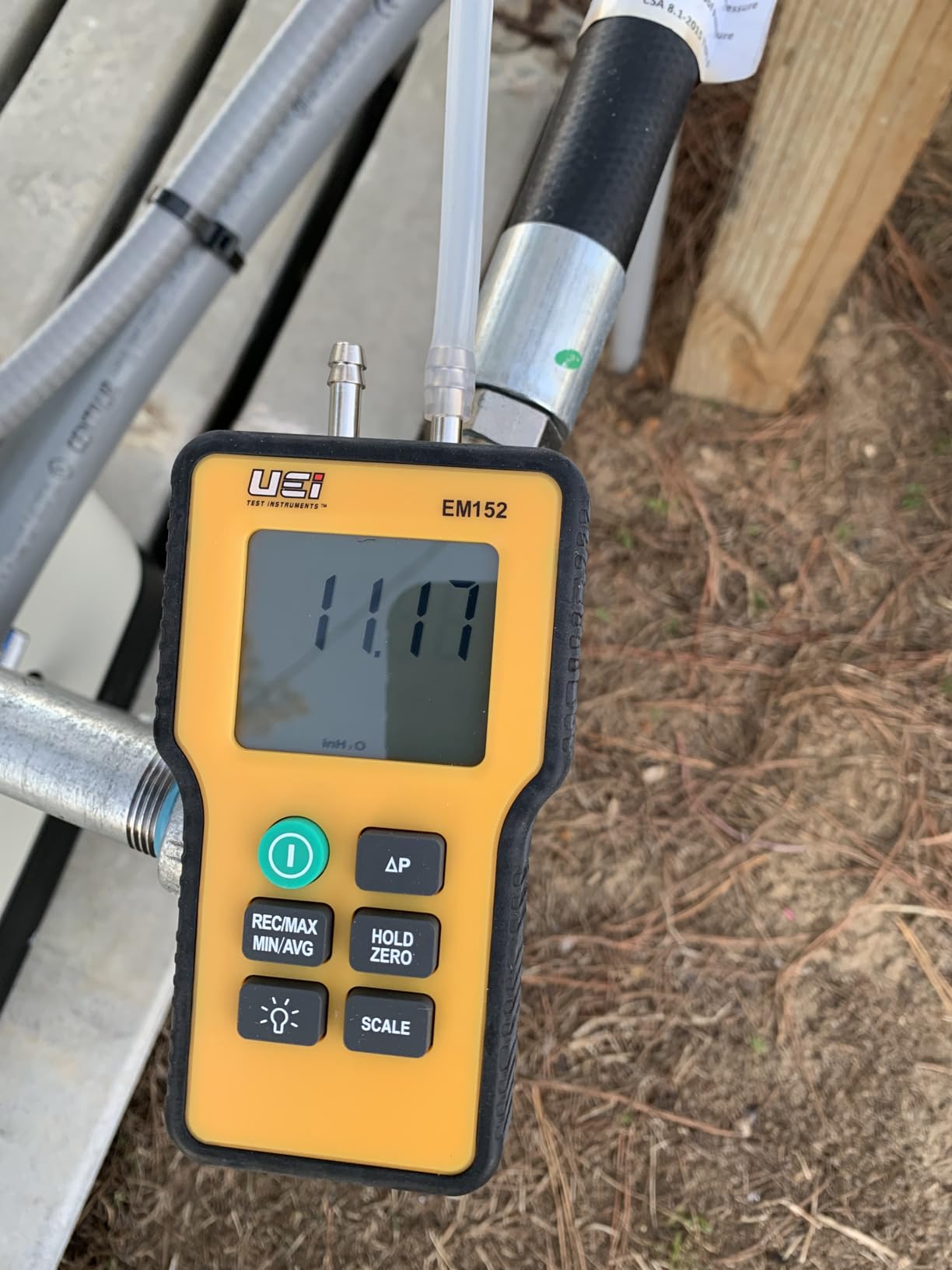 UEi Test Instruments EM152 Dual Differential Digital Manometer customer photo 1