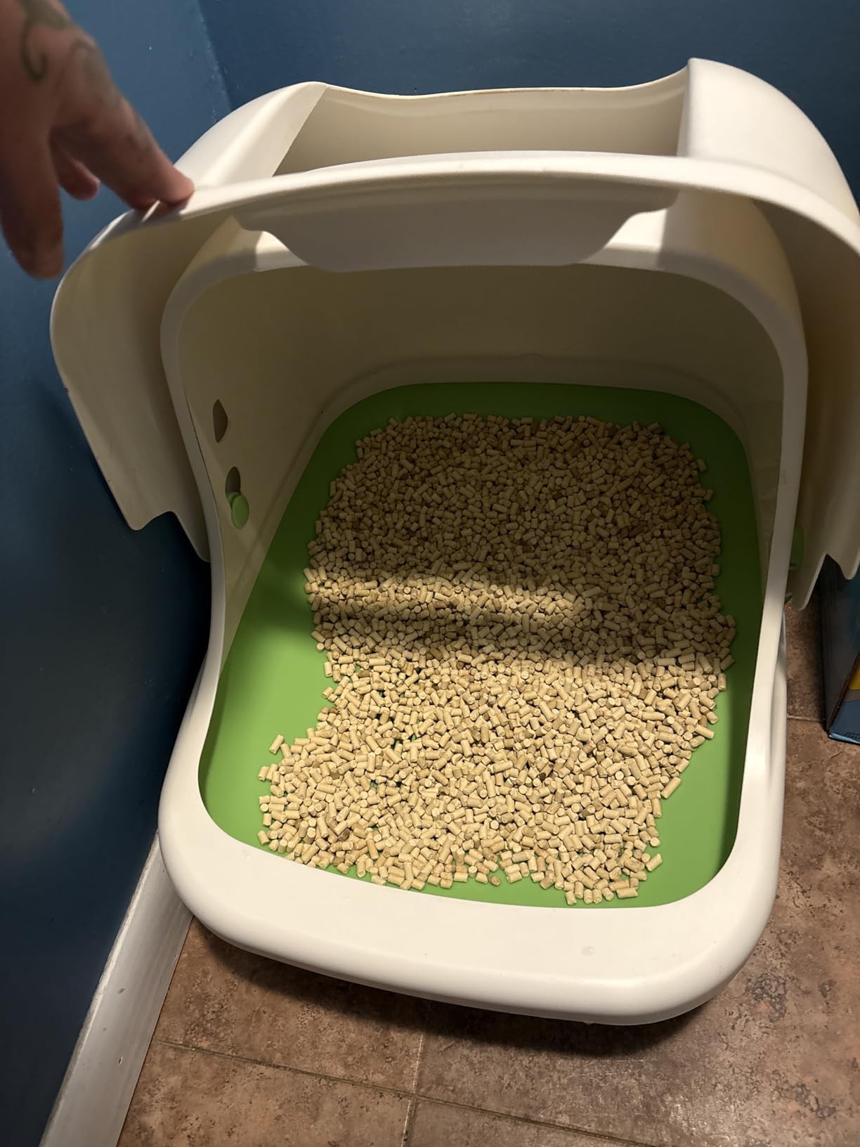 Purina Tidy Cats Breeze Covered Cat Litter Box System Kit customer photo 1